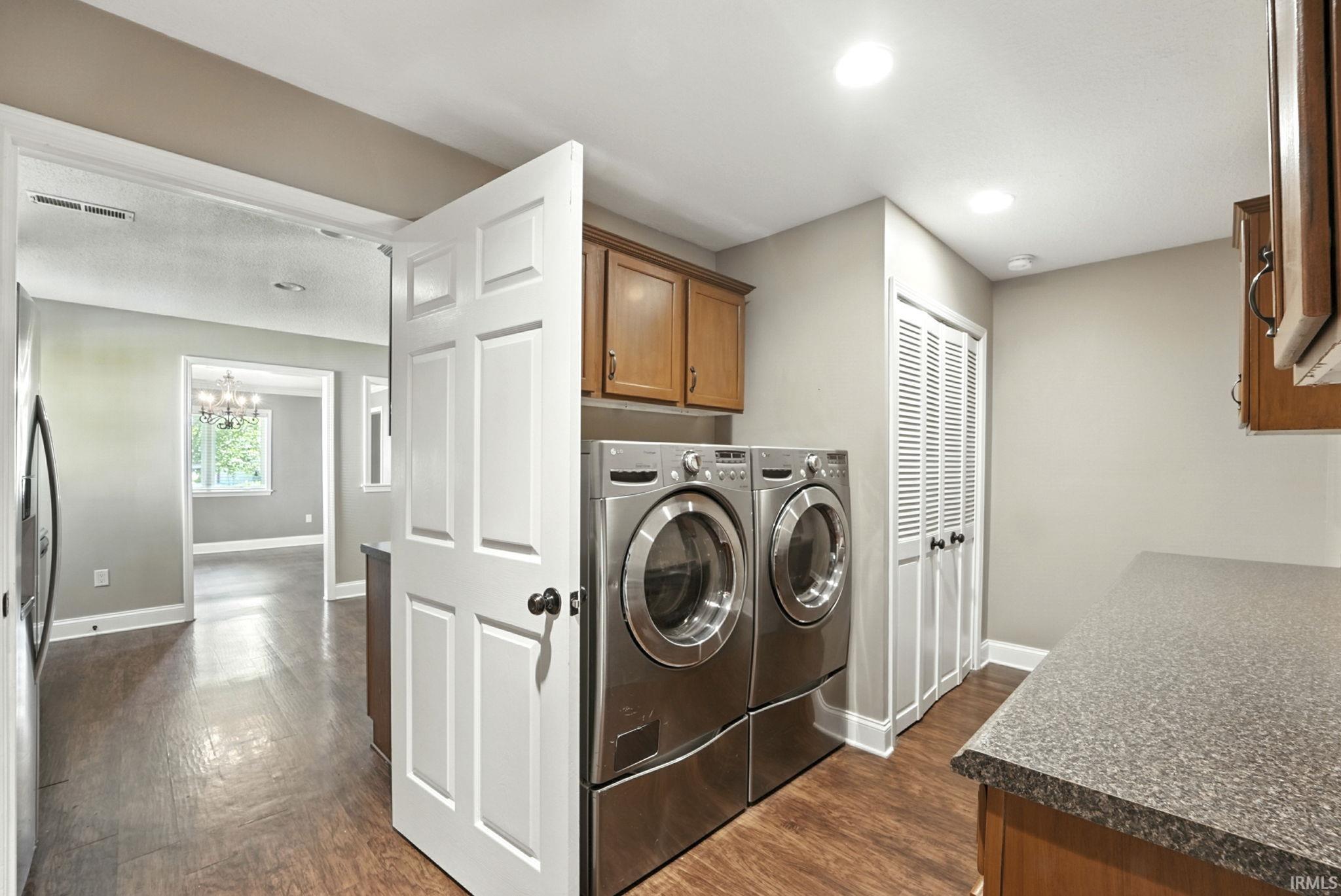 Photo 13 of 12707 Elsworth Street