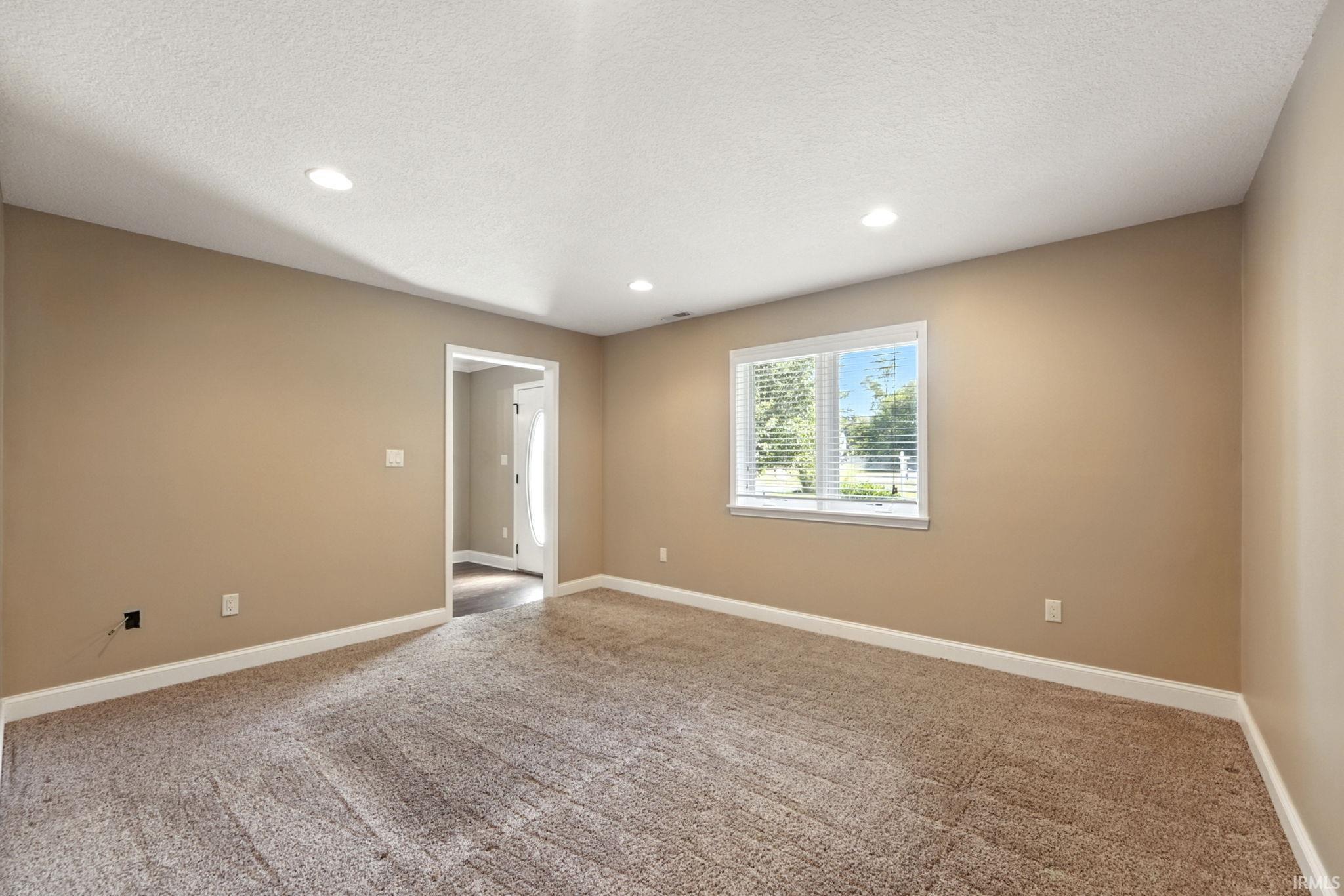 Photo 15 of 12707 Elsworth Street