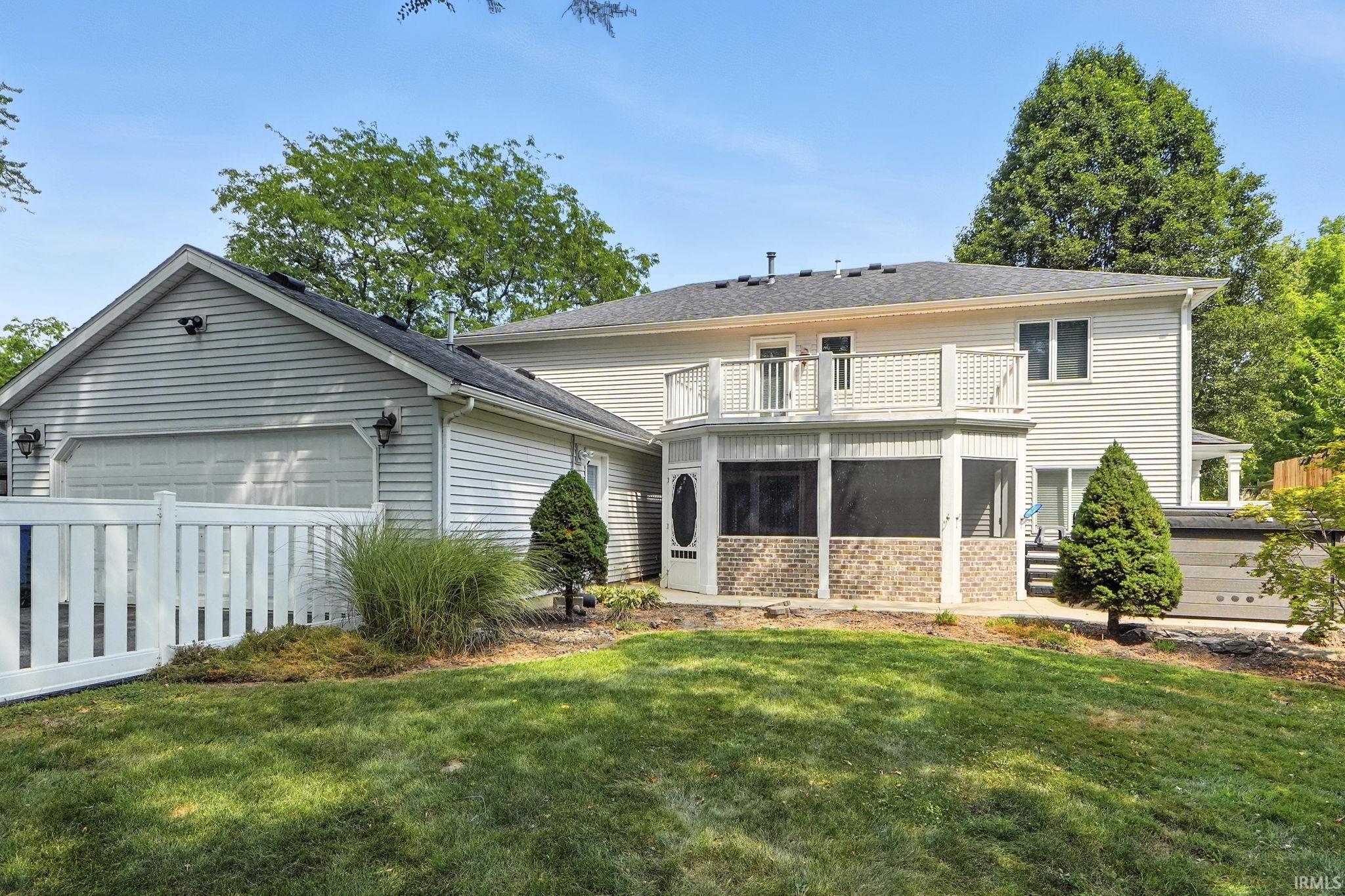 Photo 31 of 12707 Elsworth Street