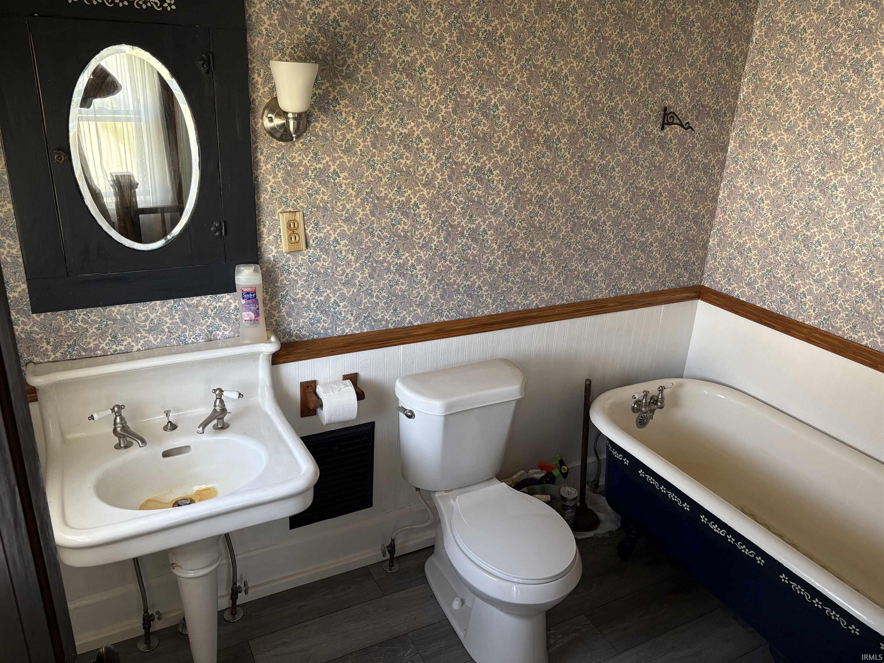 Property Photo 9