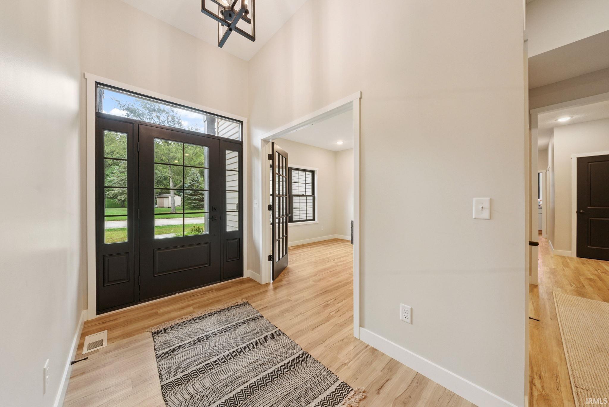 Homes for sale in South Bend, IN | 55629 Cardinal Dr, South Bend, IN 46619 | MLS# 202533827