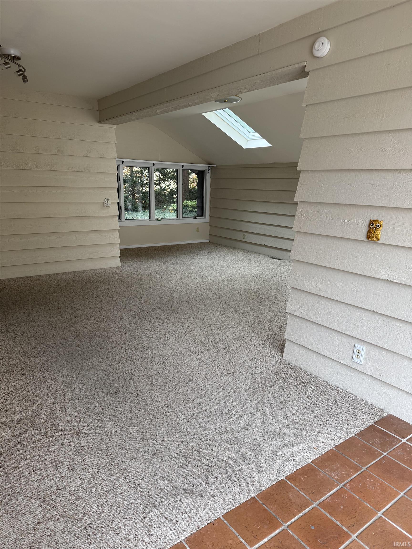 Photo 7 of 459 E Hill Street