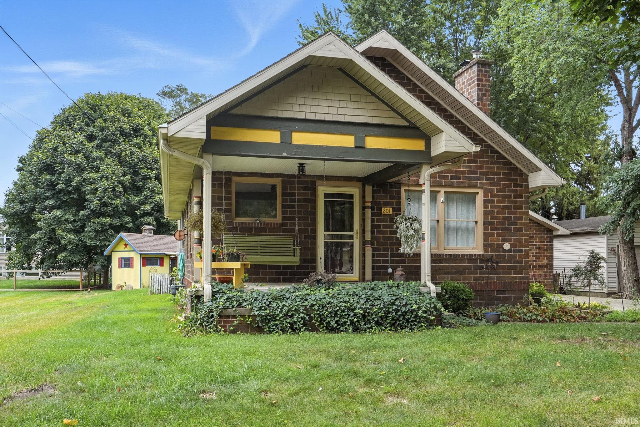 Homes for sale in North Manchester, IN | 201 S River Rd, North Manchester, IN 46962 | MLS# 202533932