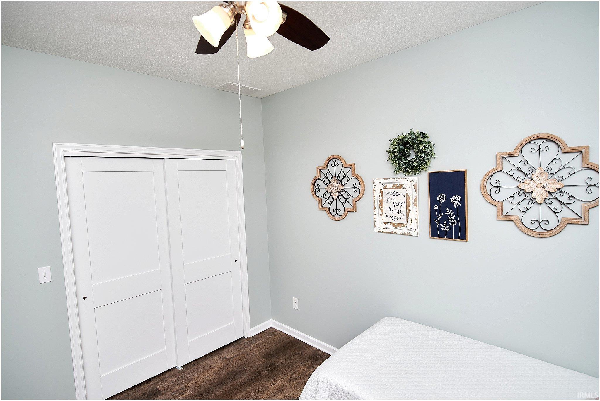 Photo 30 of 1018 W Water Street