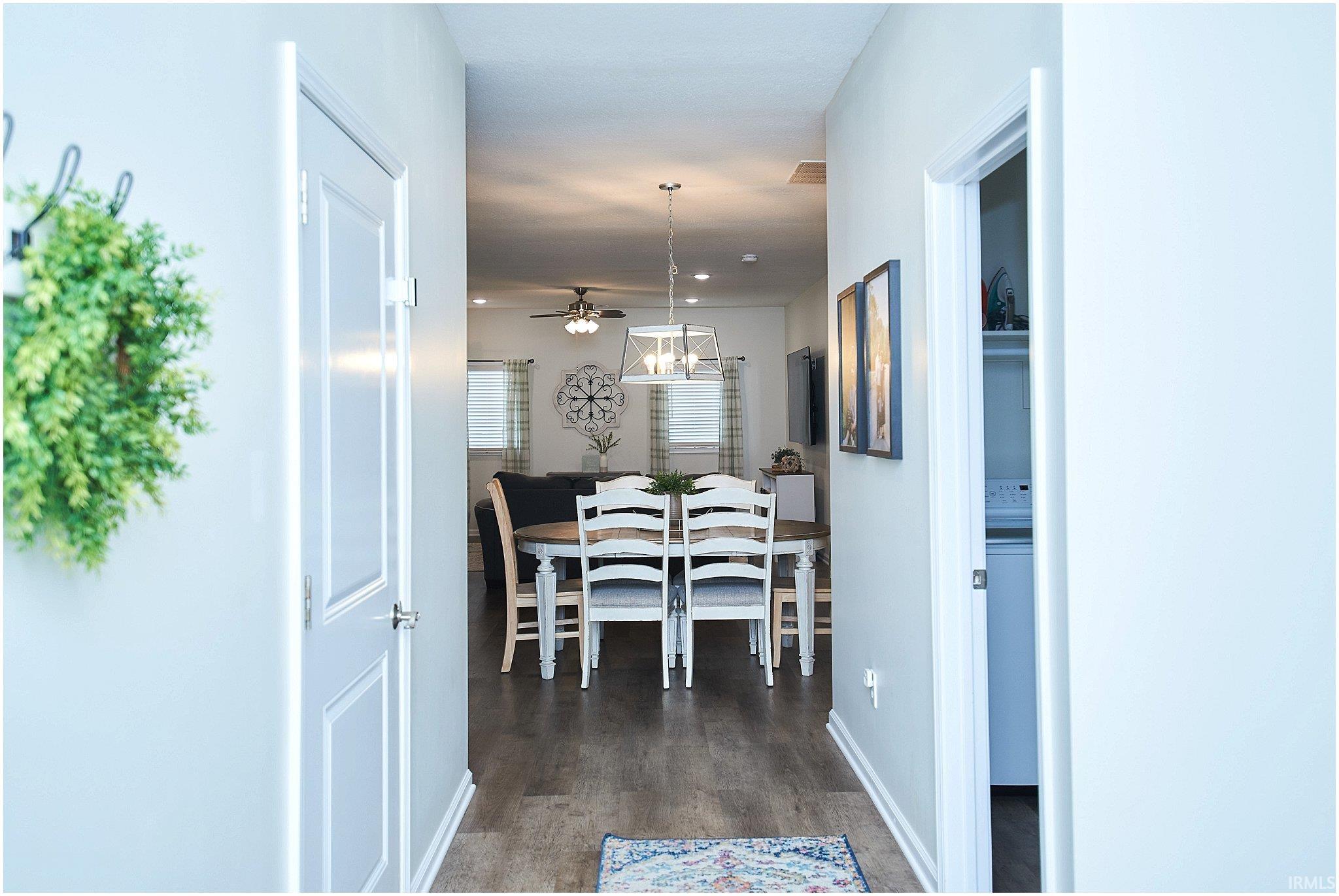 Photo 4 of 1018 W Water Street