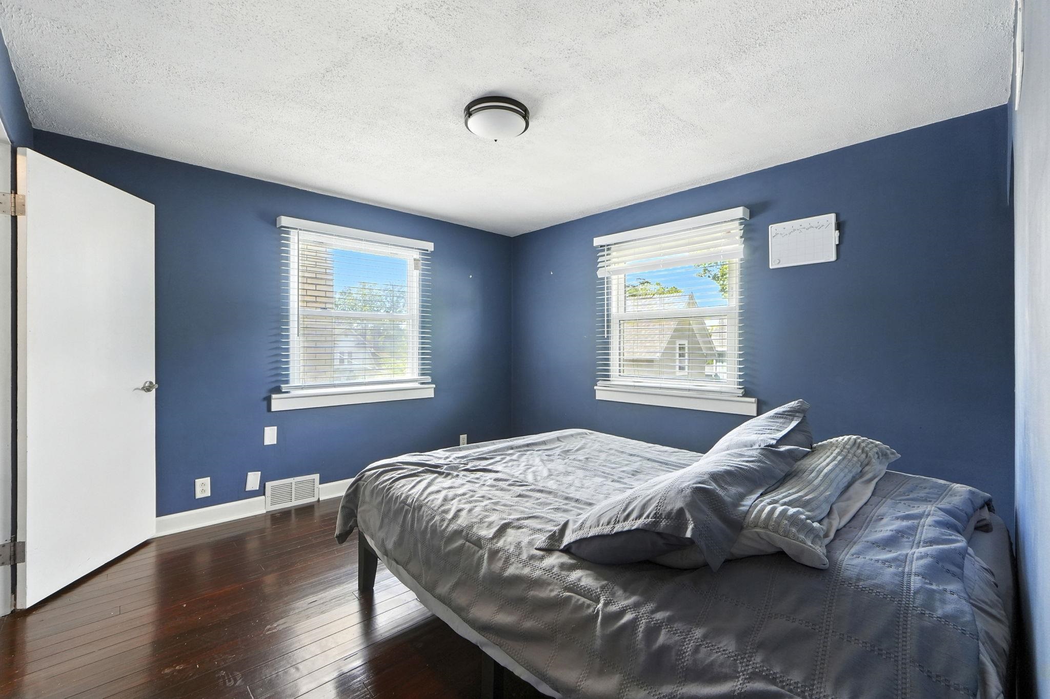 Photo 23 of 312 W Pleasant Street