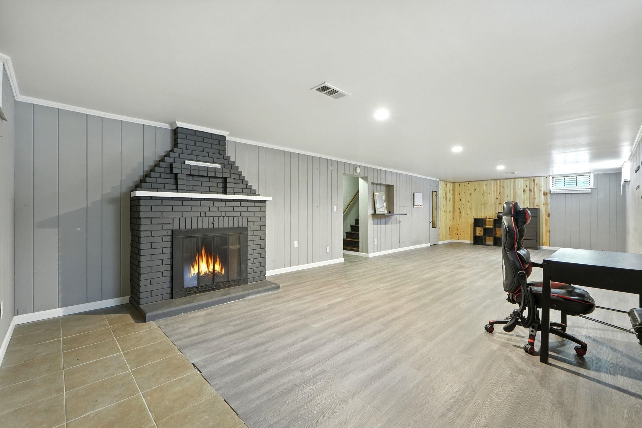 Photo 27 of 312 W Pleasant Street