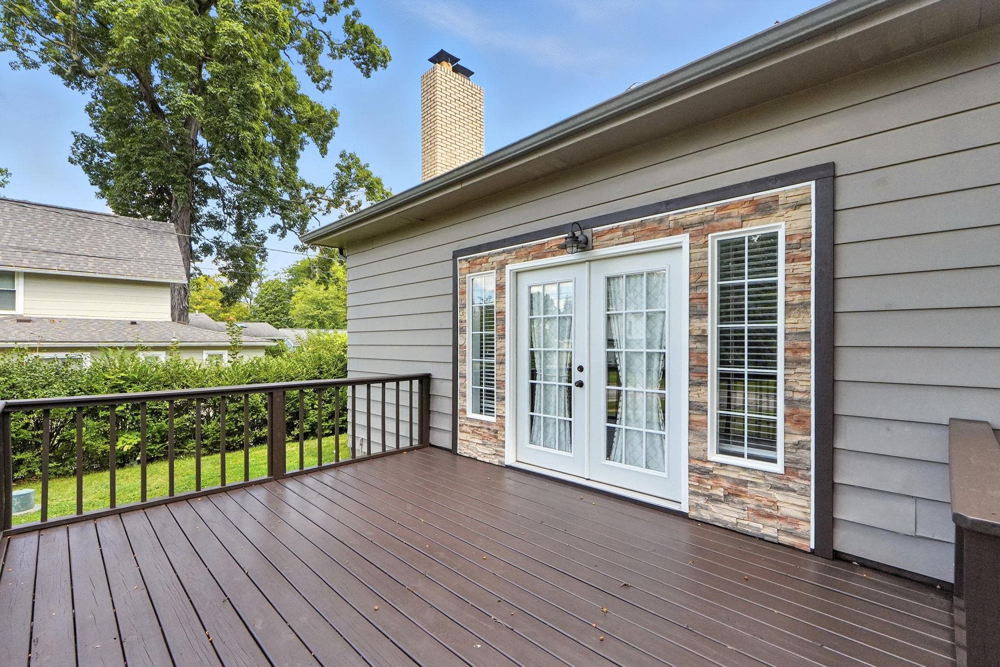 Photo 30 of 312 W Pleasant Street