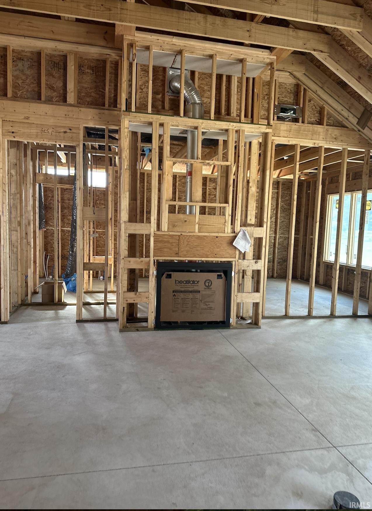 Photo 3 of 9331 Fuji Cove