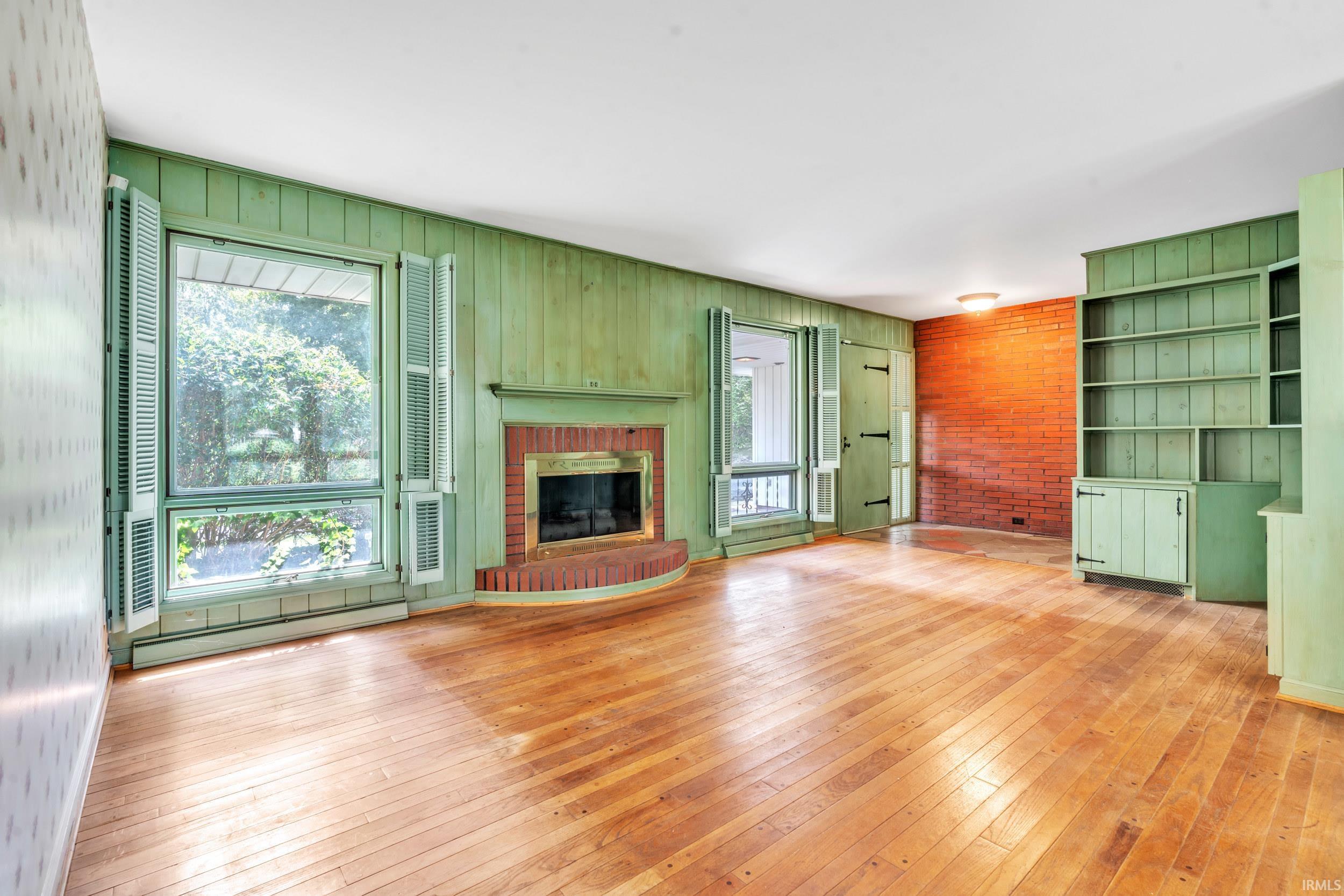 Photo 3 of 705 Wakefield Village Boulevard