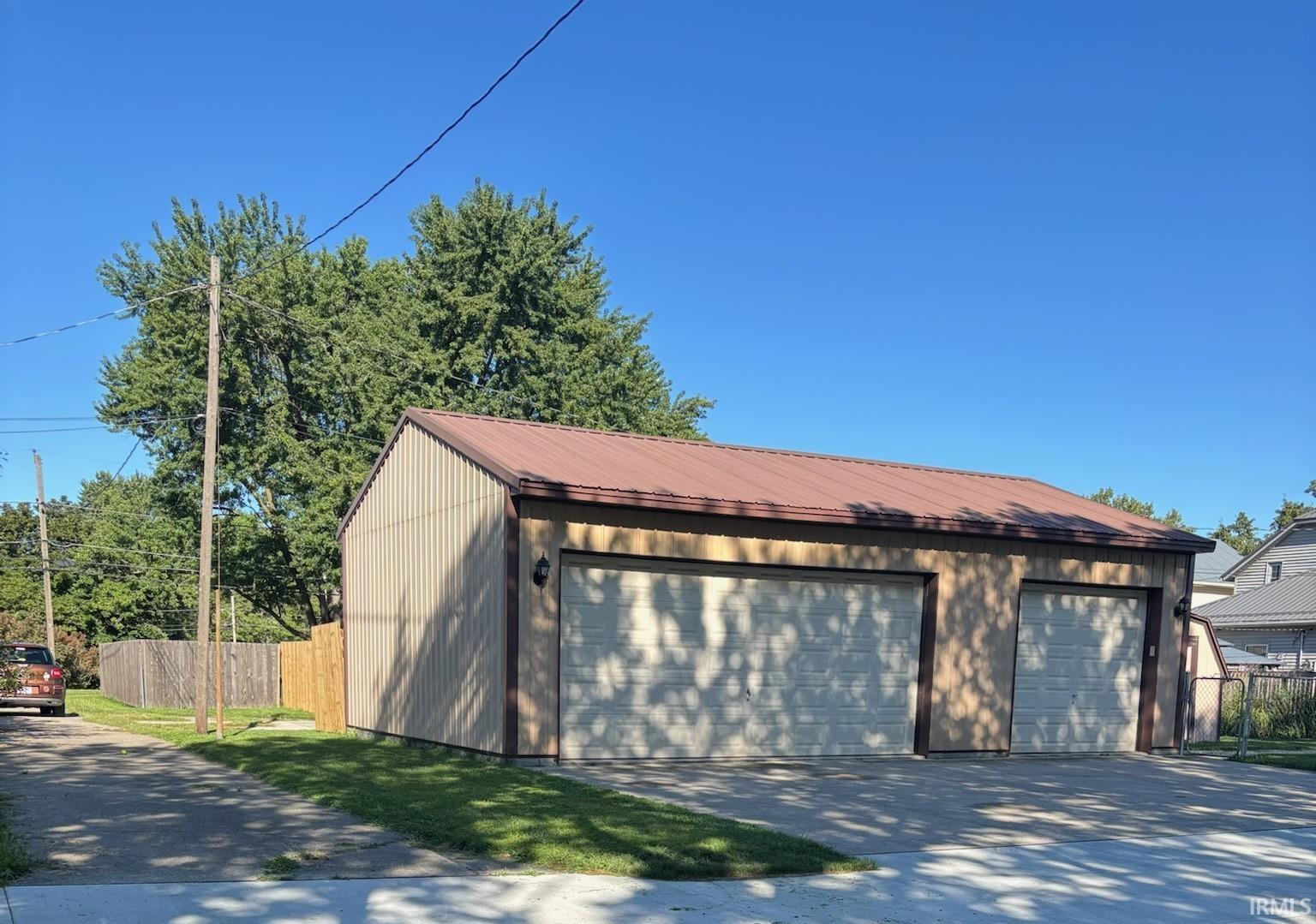 Homes for sale in Grabill, IN | 13537 West St, Grabill, IN 46741 | MLS# 202534156