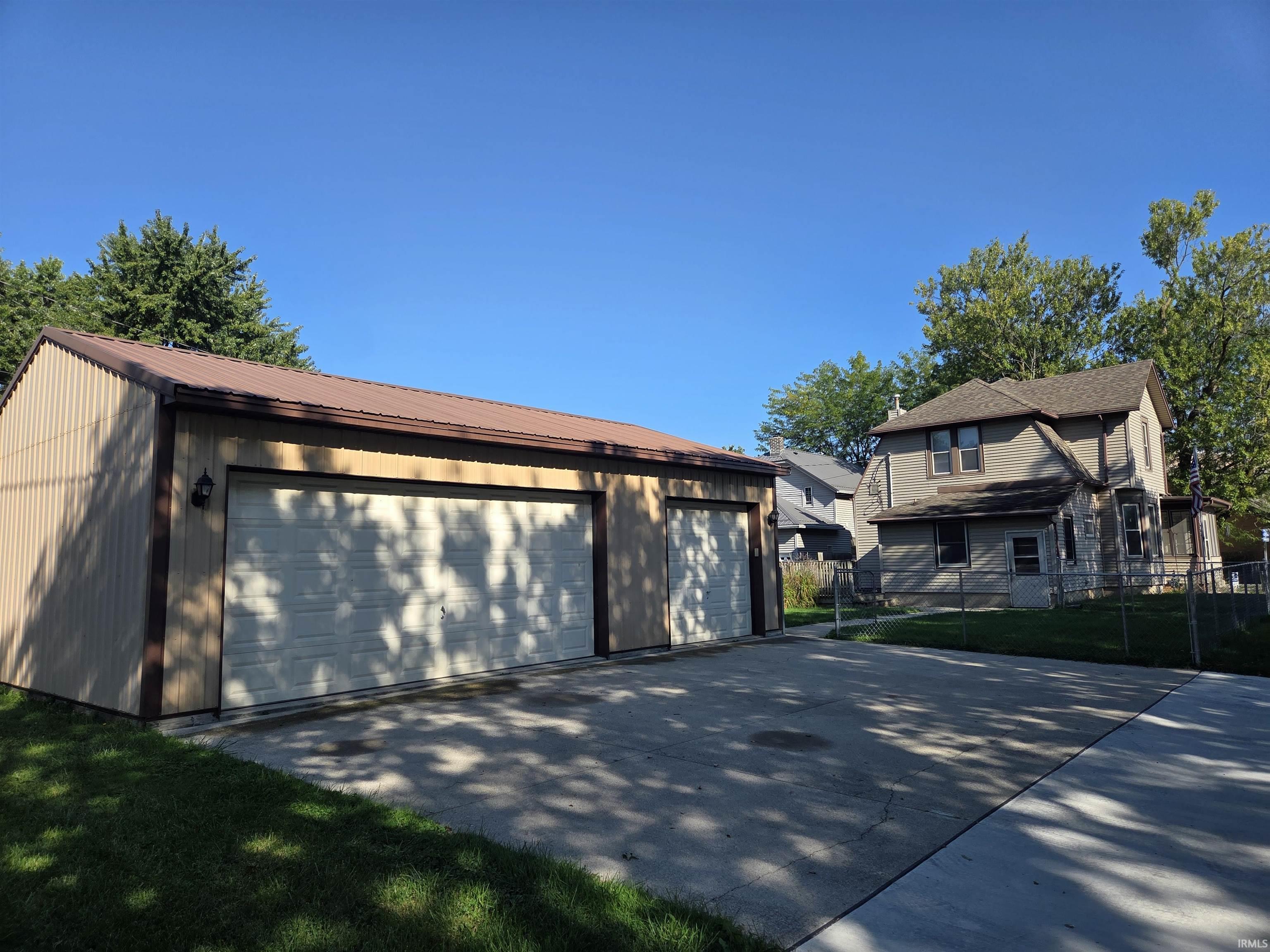 Homes for sale in Grabill, IN | 13537 West St, Grabill, IN 46741 | MLS# 202534156