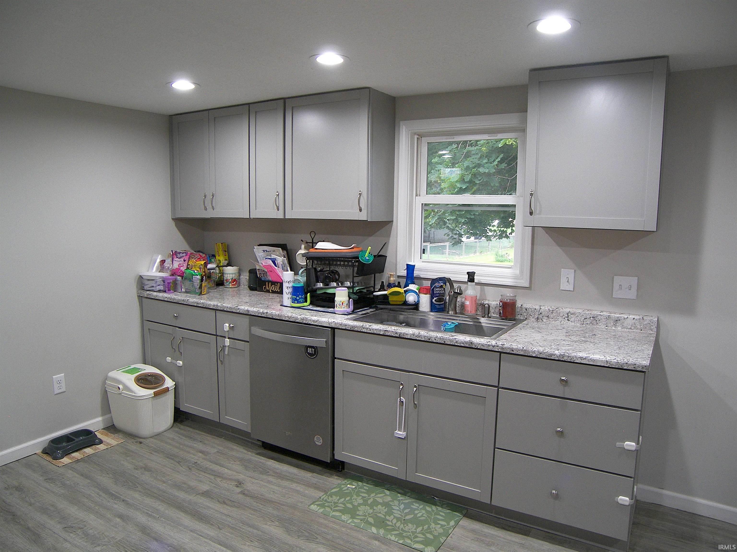 Photo 11 of 316 E Williams Street