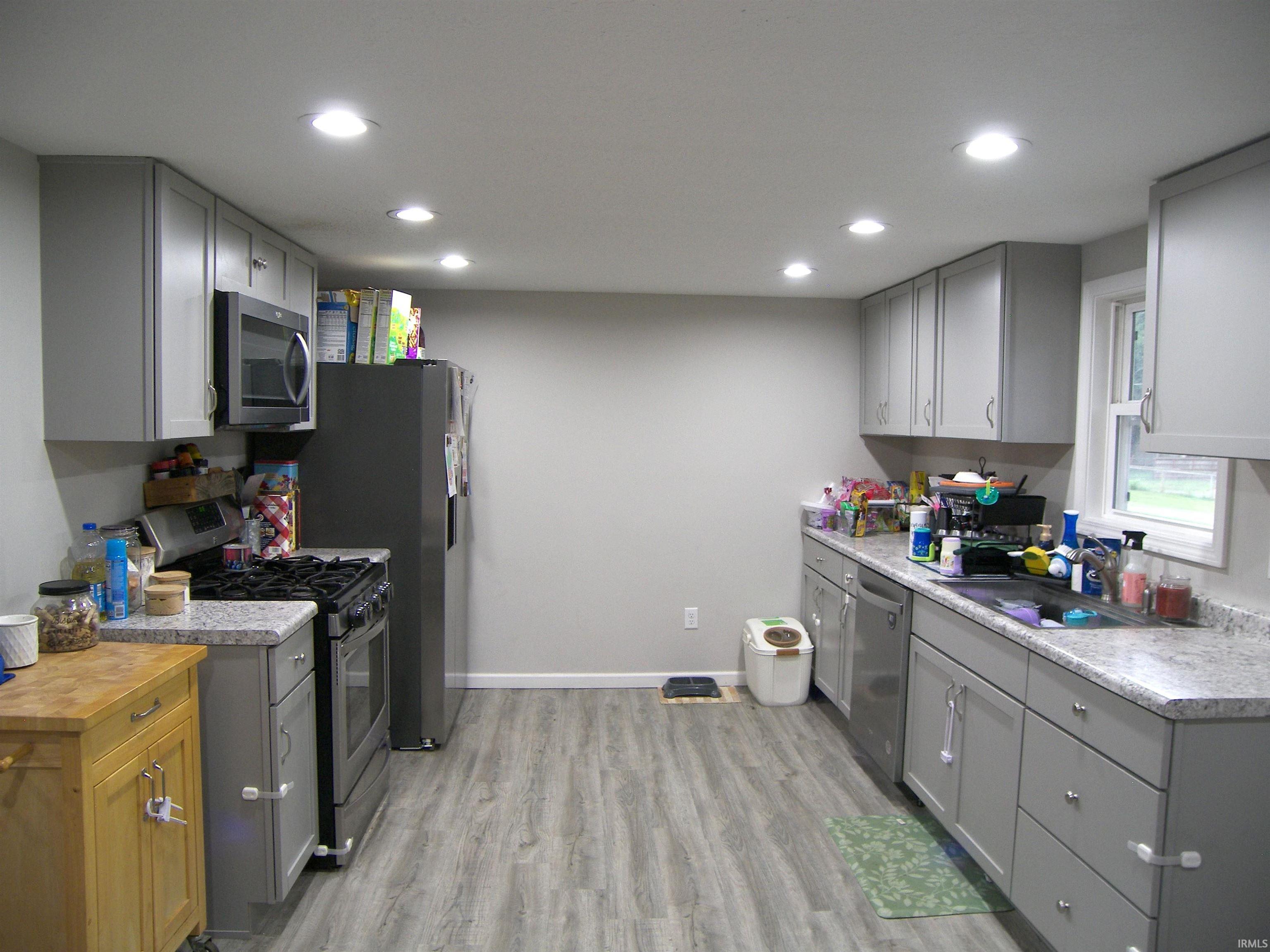 Photo 12 of 316 E Williams Street