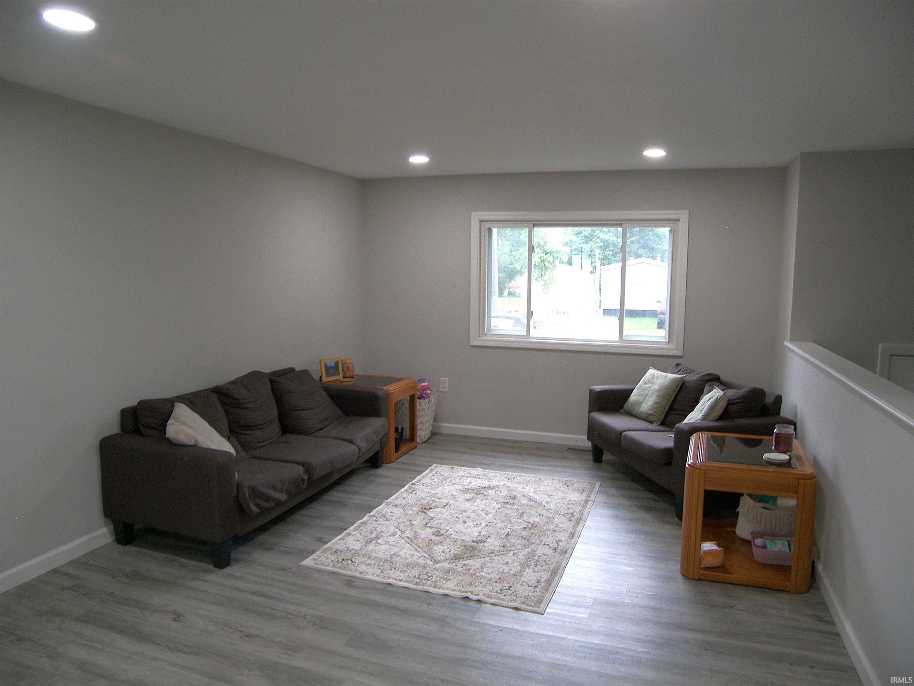 Photo 7 of 316 E Williams Street