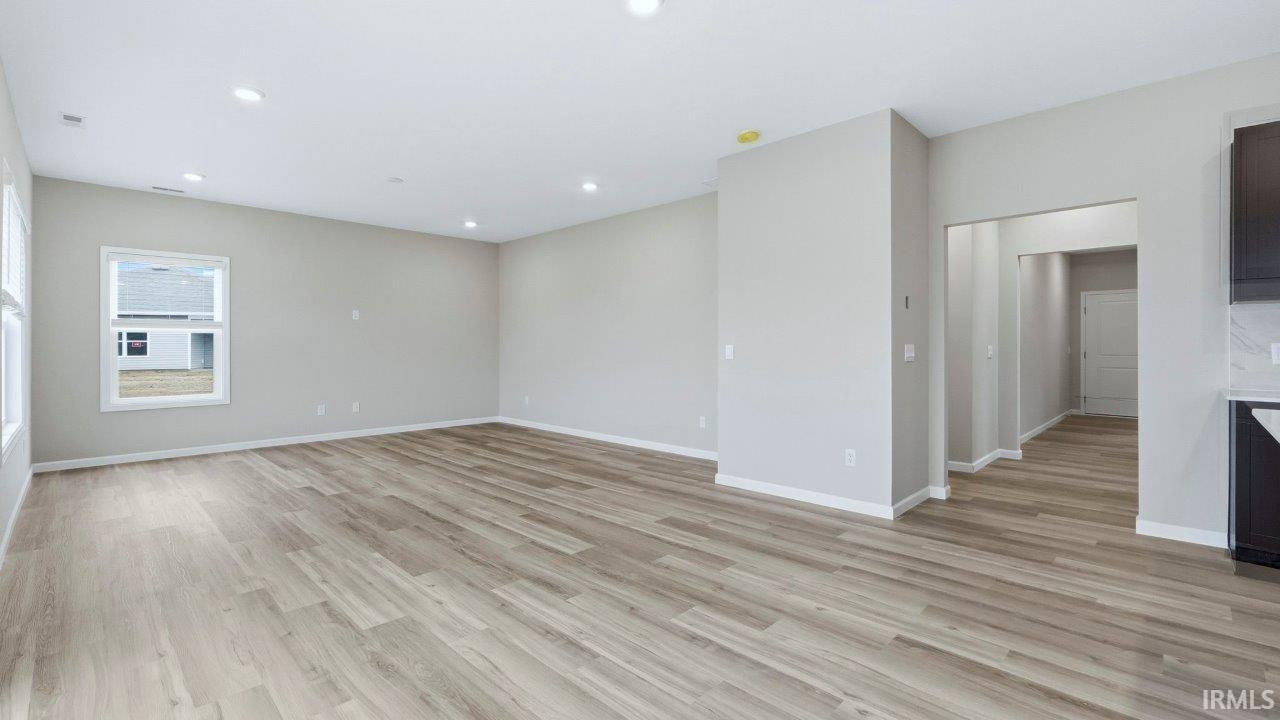 Photo 17 of 753 Atilla Way