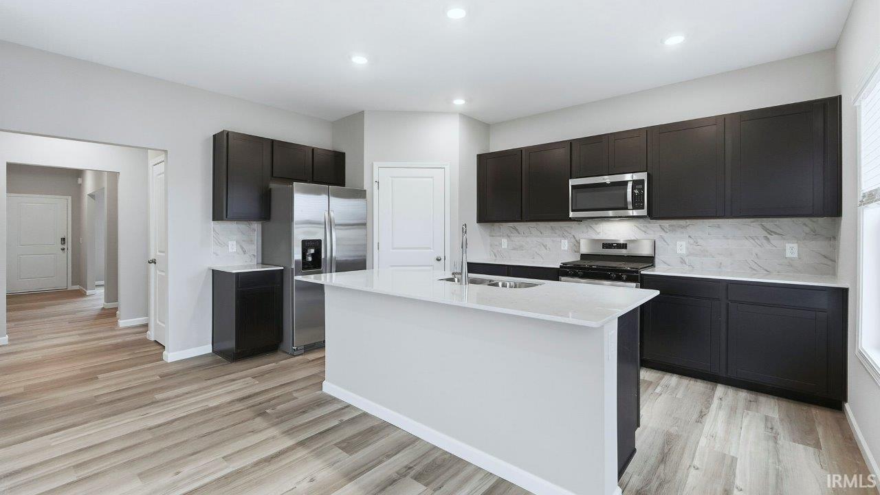 Photo 8 of 753 Atilla Way