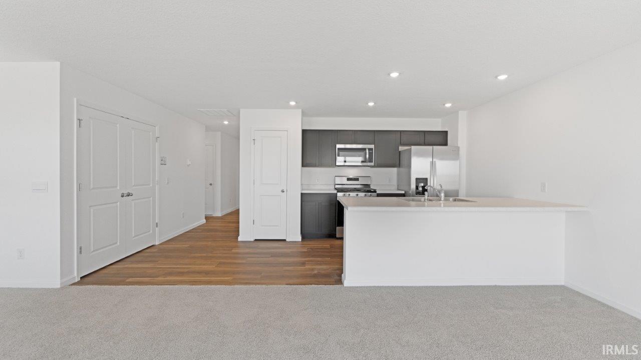 Photo 2 of 1163 Catesby Court