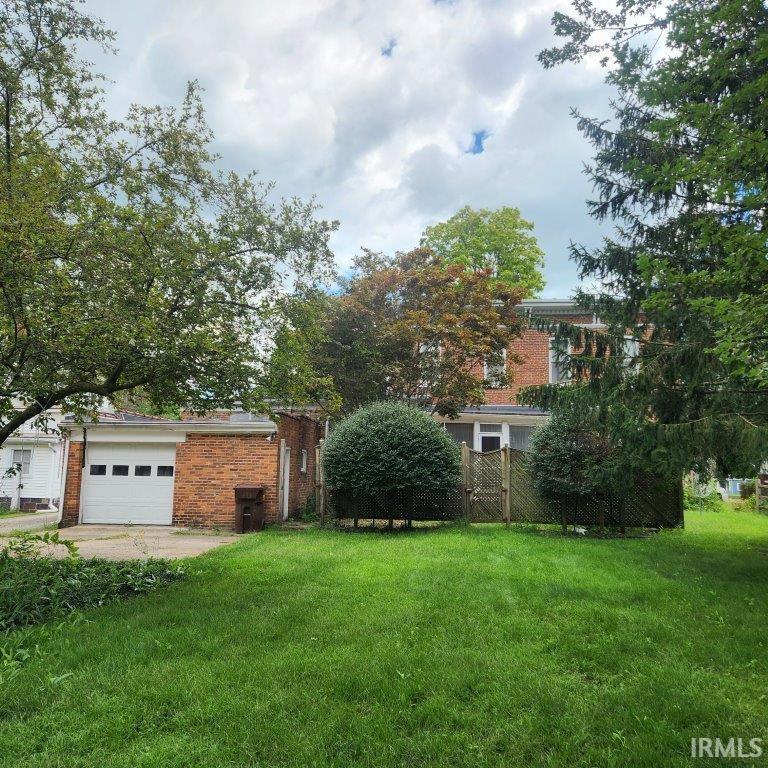 Photo 25 of 706 S Main Street