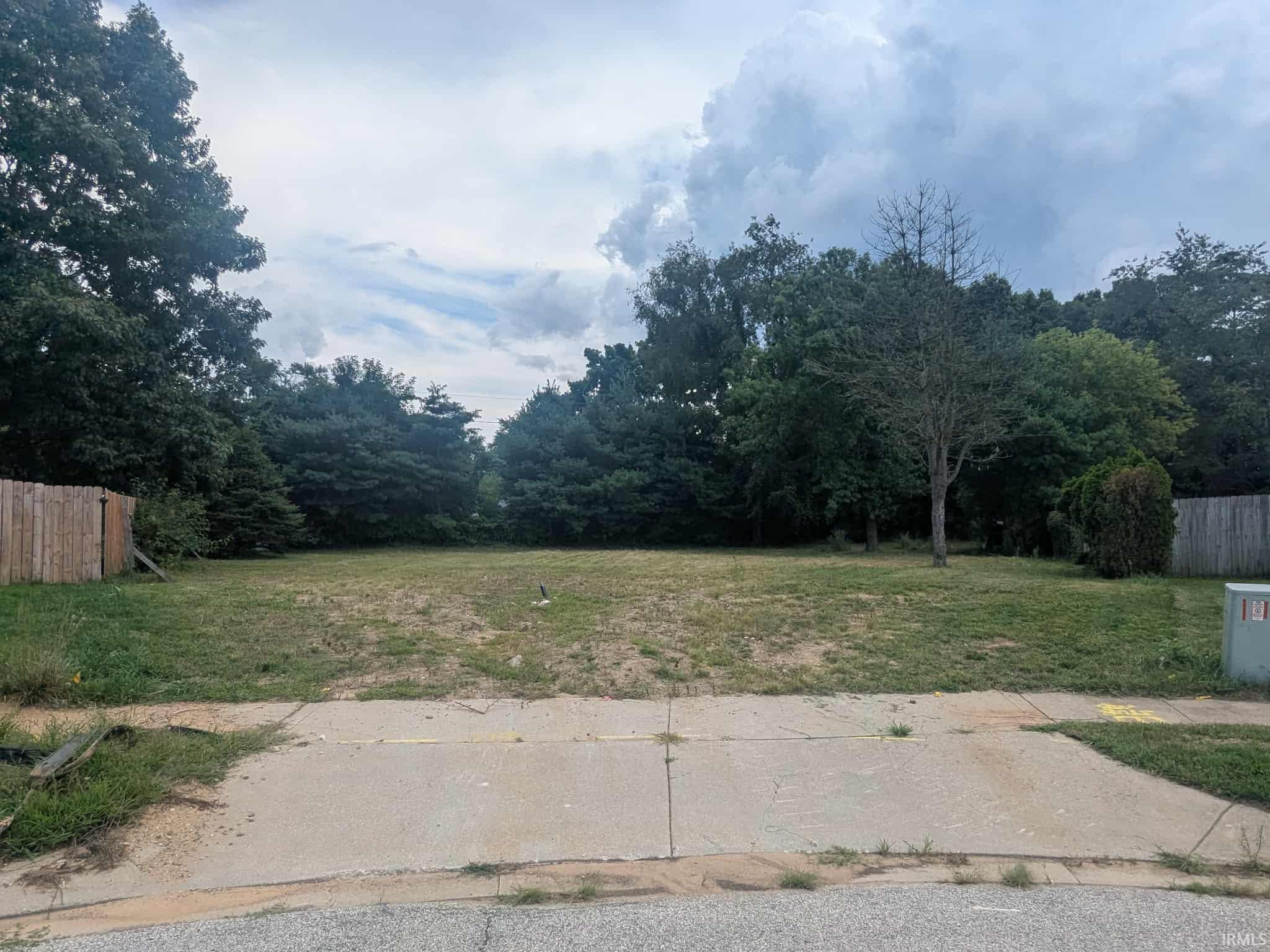 Photo 0 of 2135 Autumn Ridge Lane