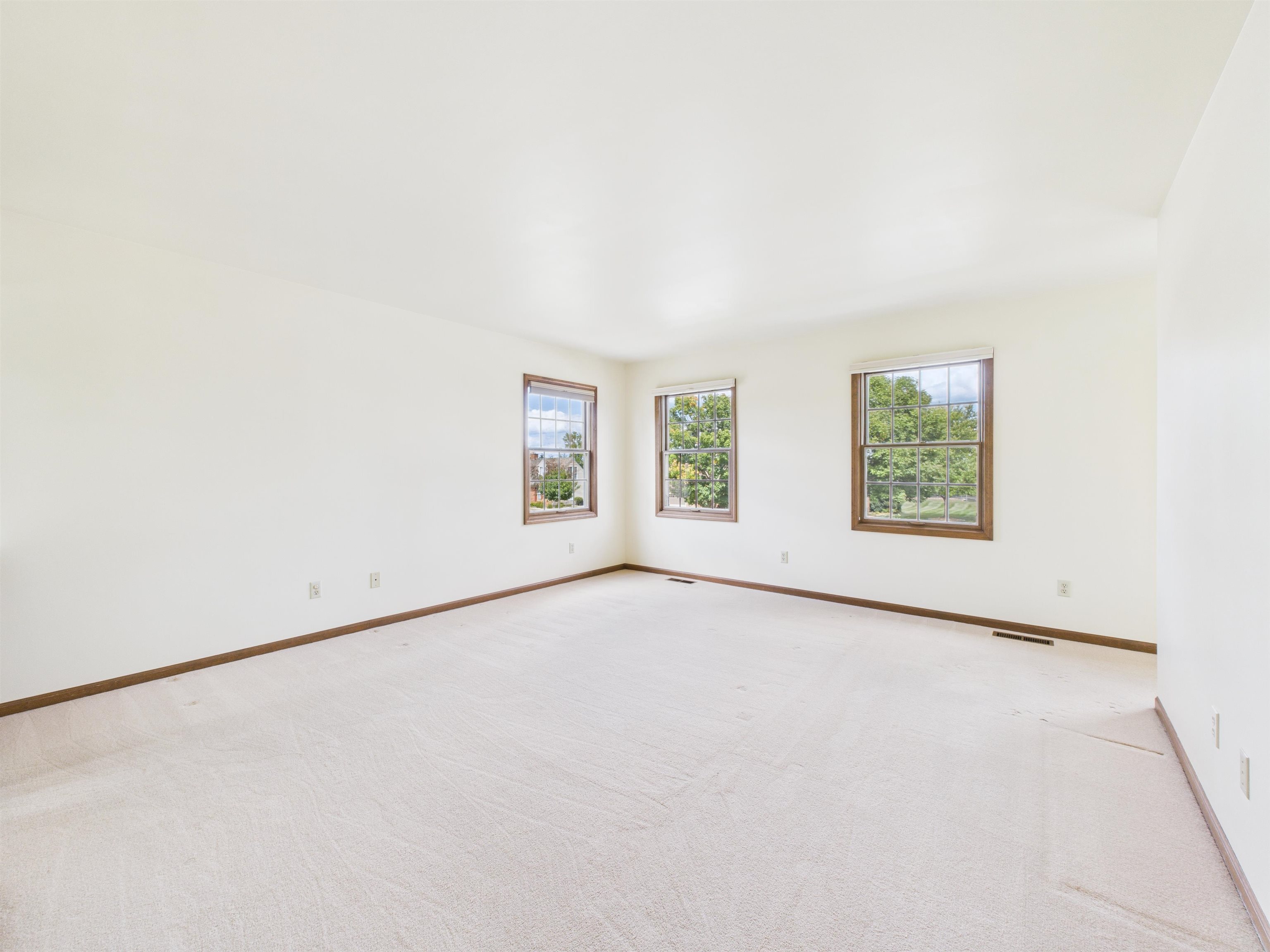 Photo 16 of 37 Northway Drive