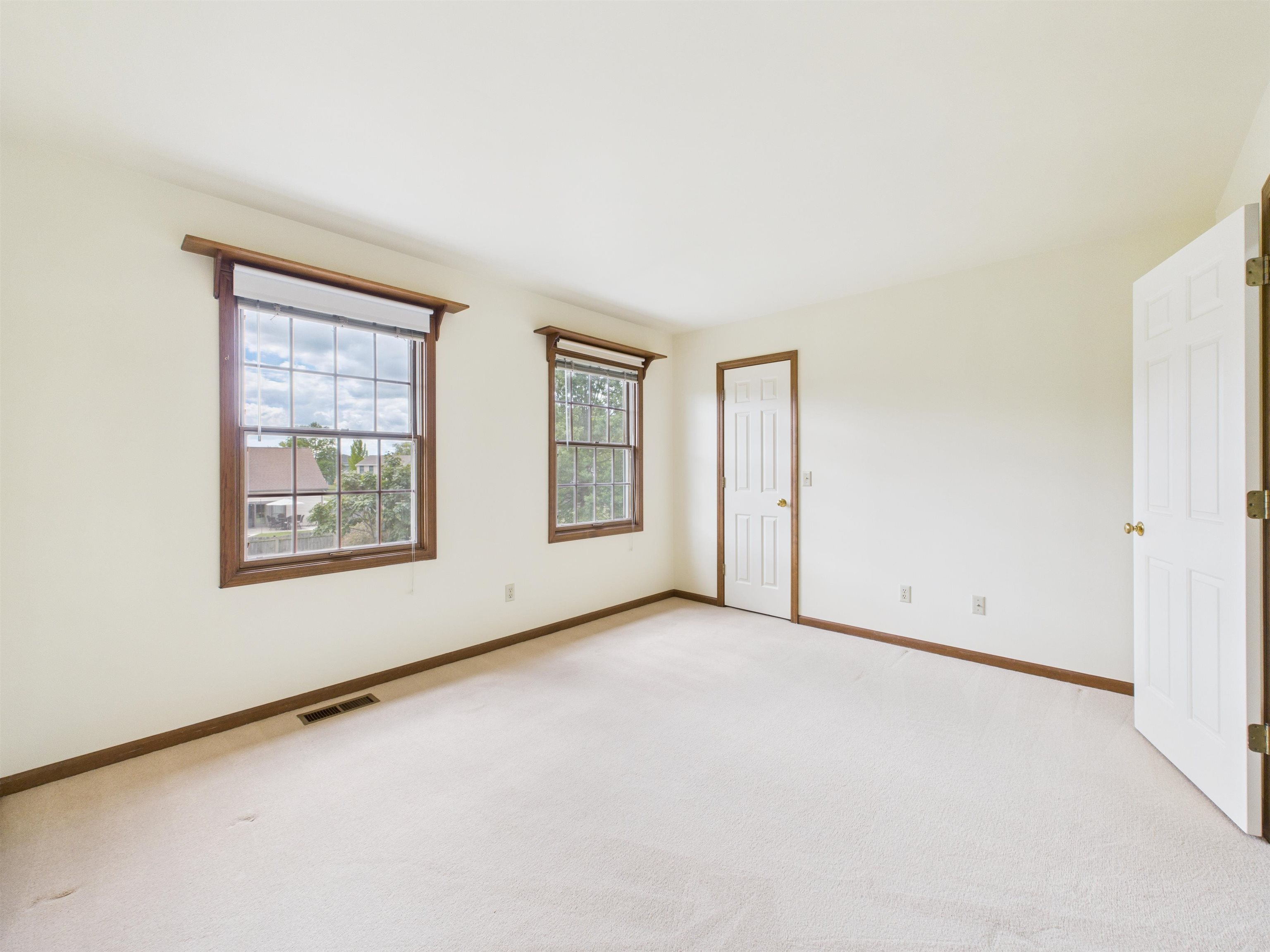 Photo 19 of 37 Northway Drive