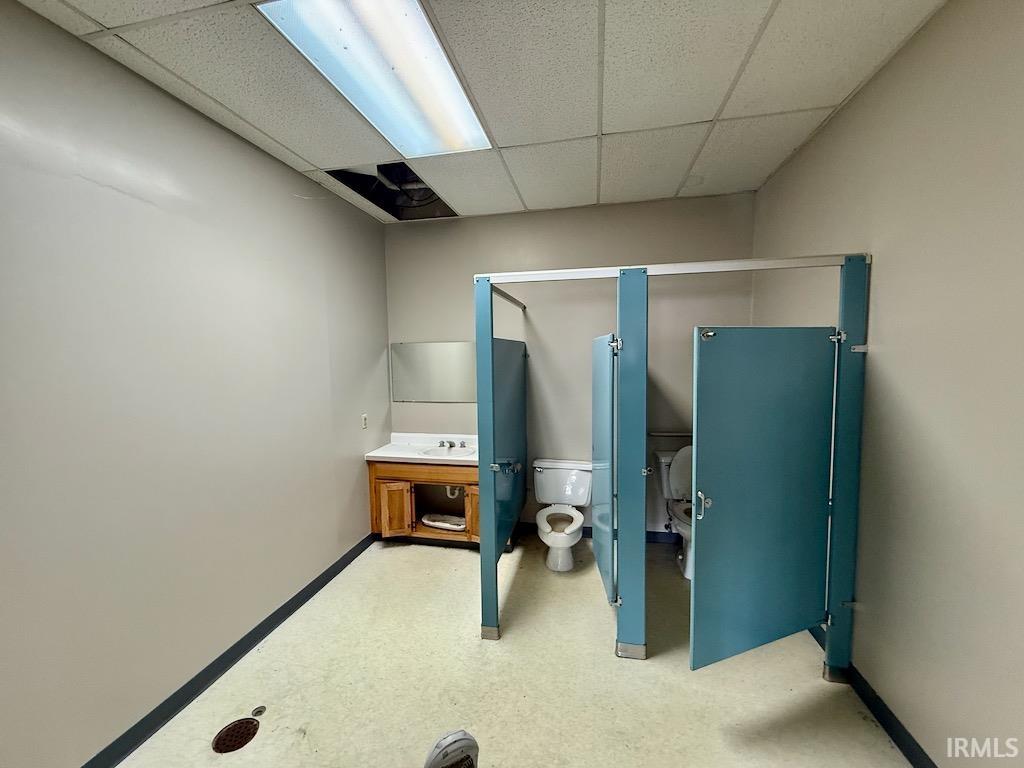 Photo 3 of 3143 E Center Street