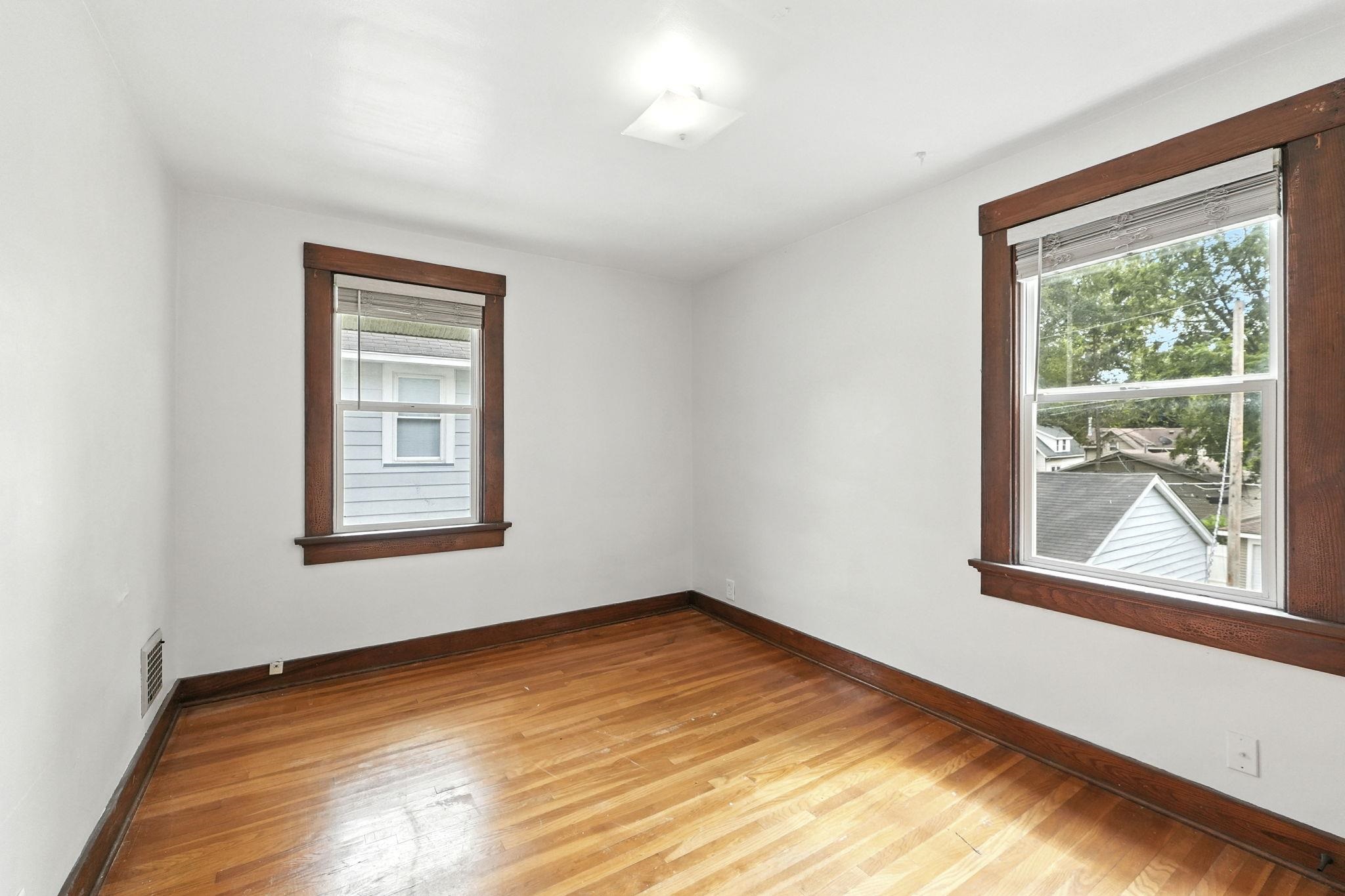 Photo 24 of 716 Anderson Avenue