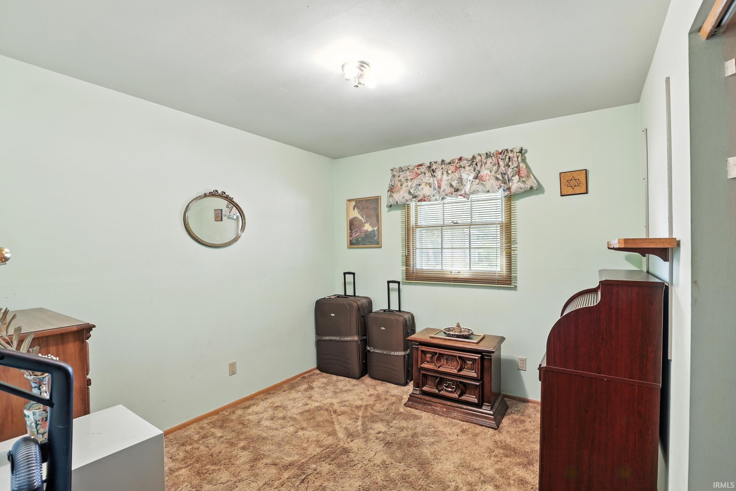 Photo 10 of 4921 Devonshire Drive