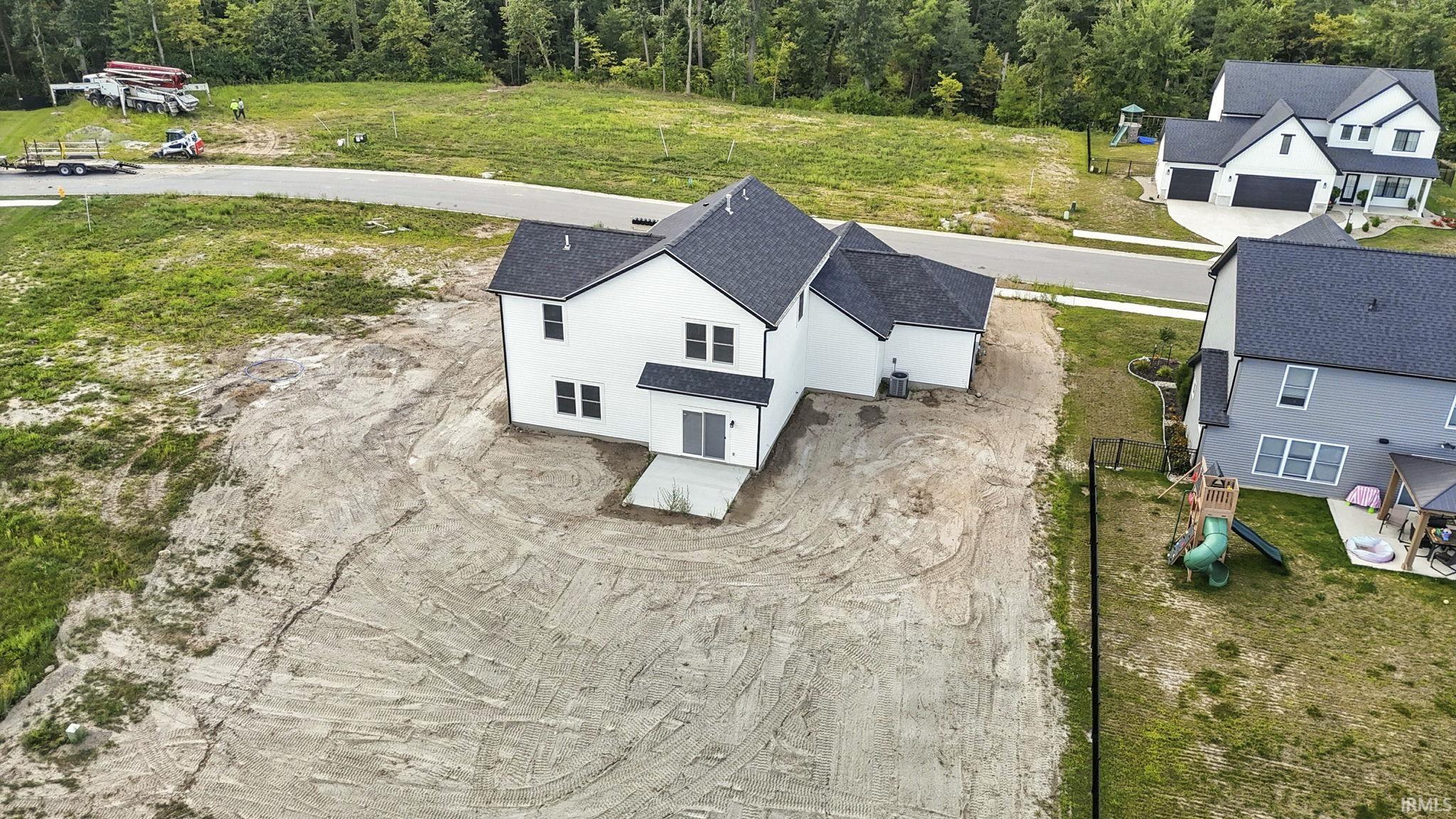 Homes for sale in Huntertown, IN | 1216 Switchfoot Dr, Huntertown, IN 46748 | MLS# 202534668