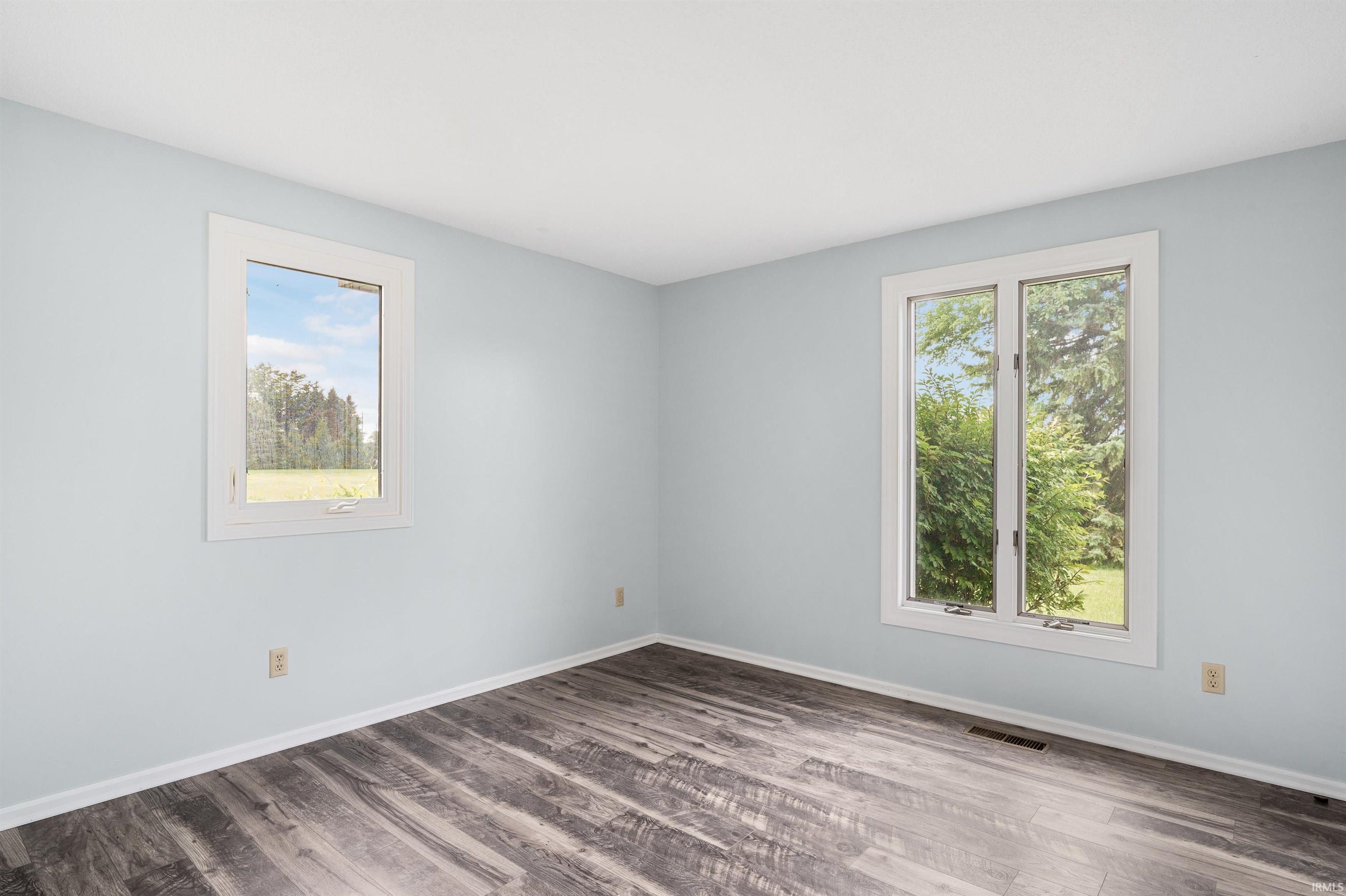 Photo 20 of 14802 Illinois Road