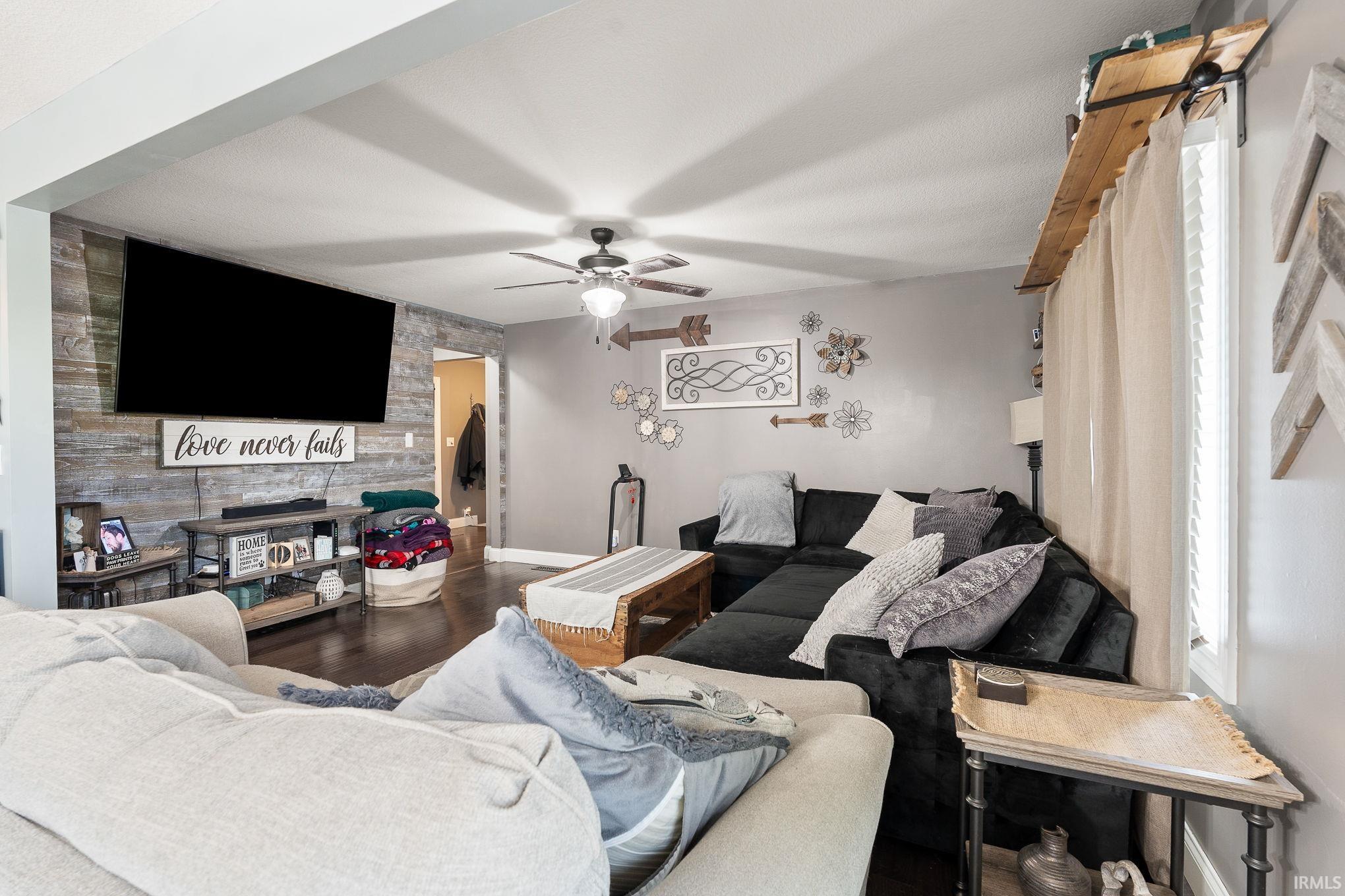 Photo 11 of 10225 N 100 W