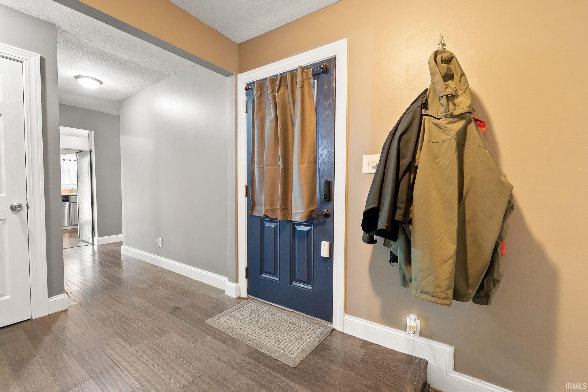 Photo 8 of 10225 N 100 W