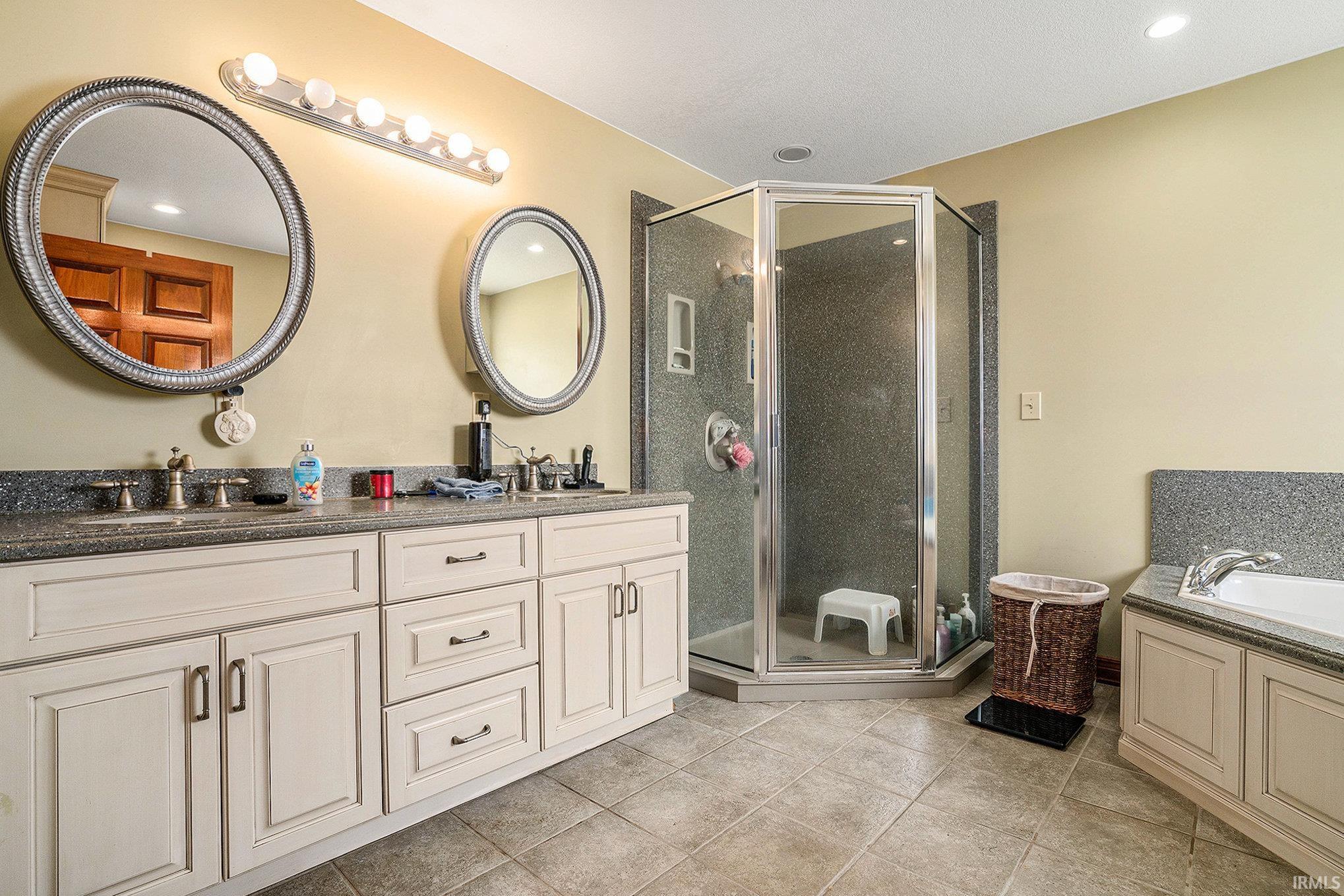 Photo 19 of 4715 W 200 S Road