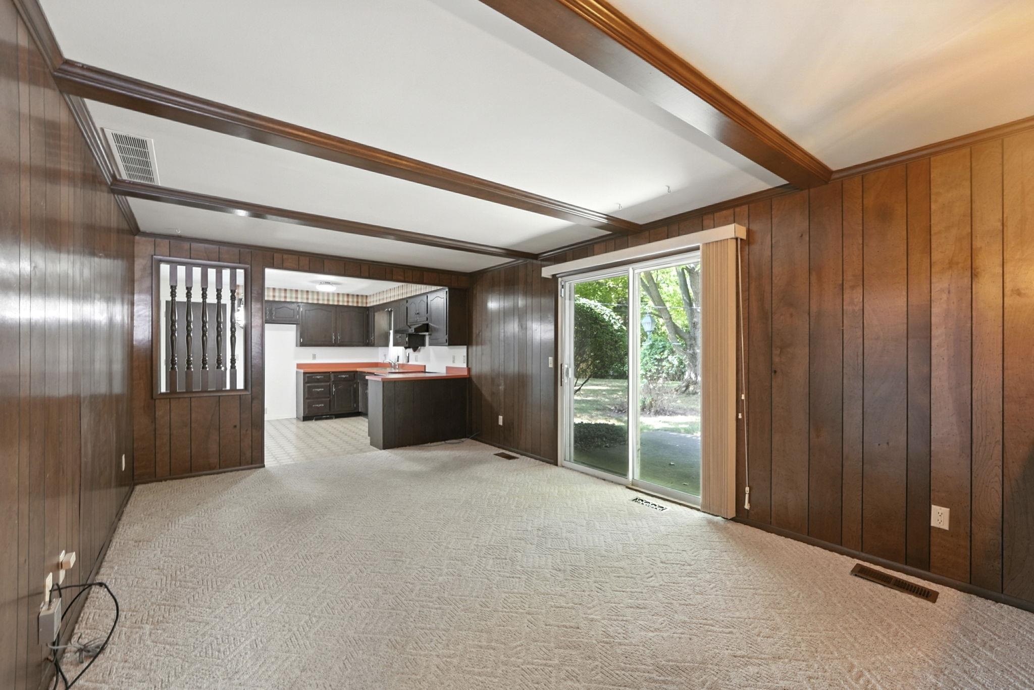 Photo 12 of 405 Hilltop Drive