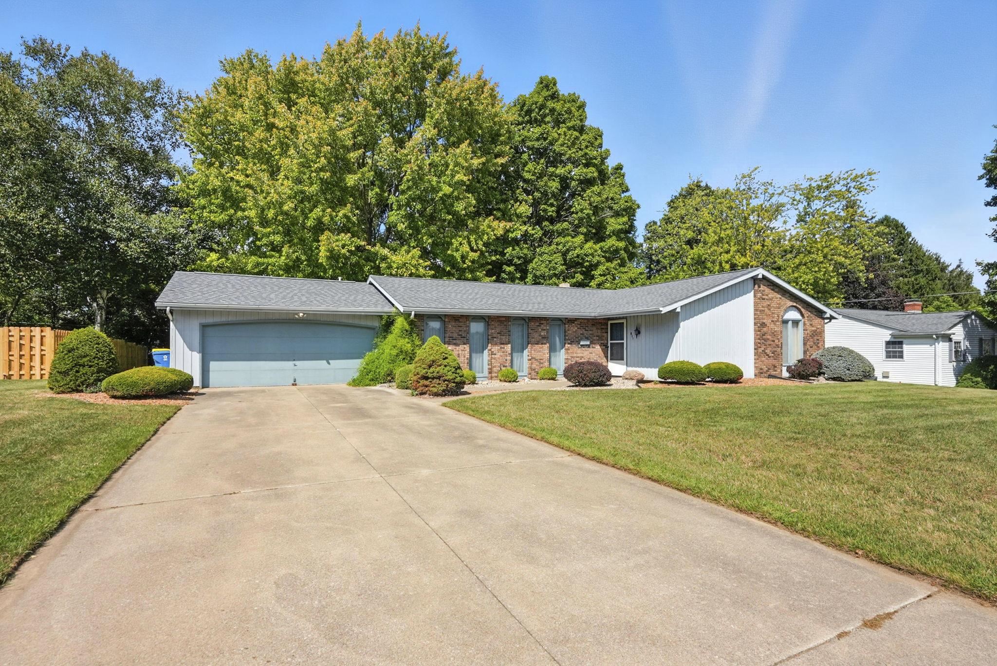 Photo 24 of 405 Hilltop Drive