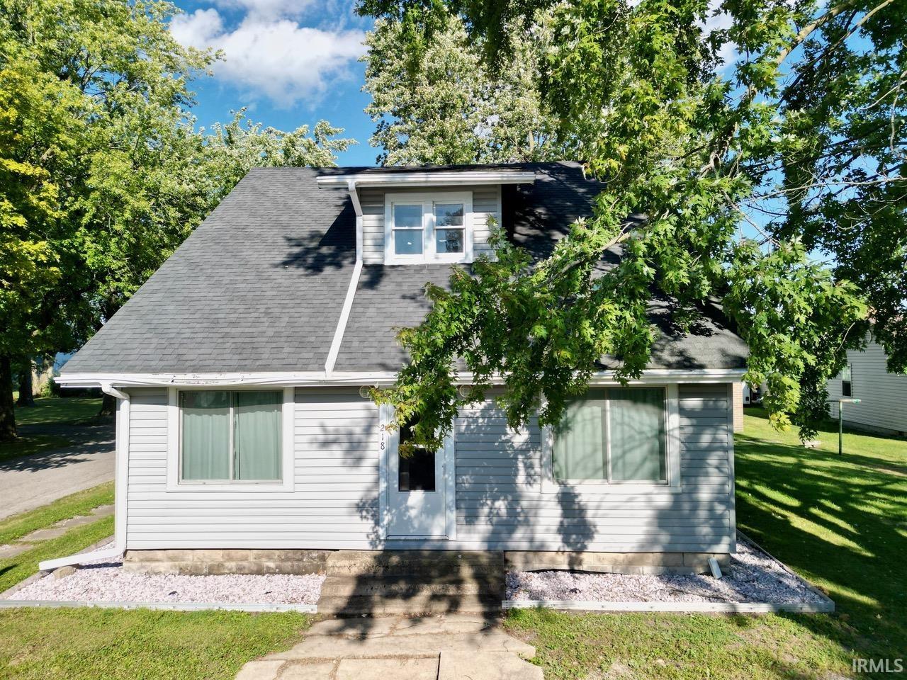 Homes for sale in Sweetser, IN | 218 Greenberry St St, Sweetser, IN 46952 | MLS# 202535033