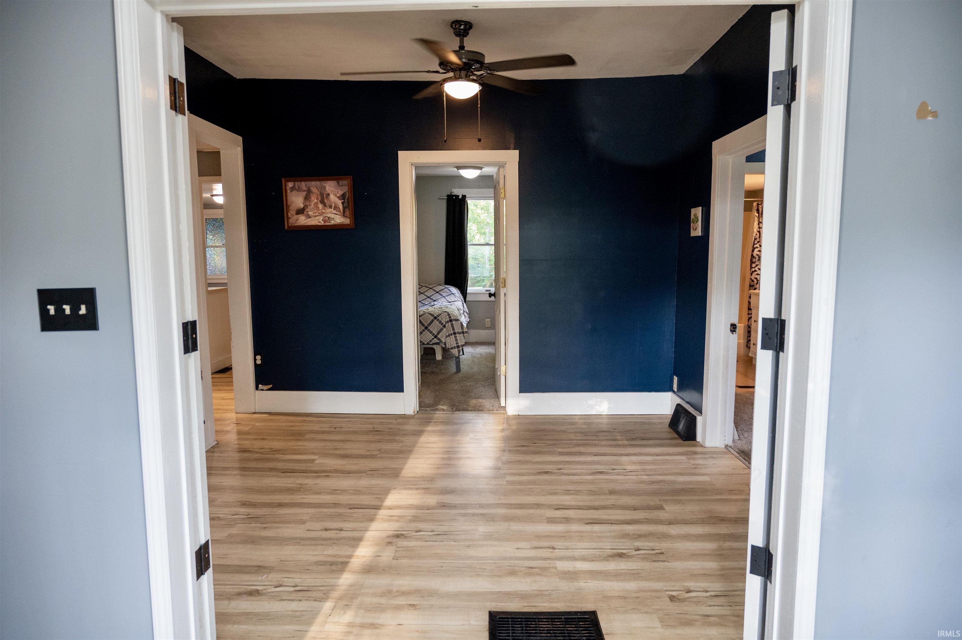 Photo 5 of 218 Kenyon Avenue