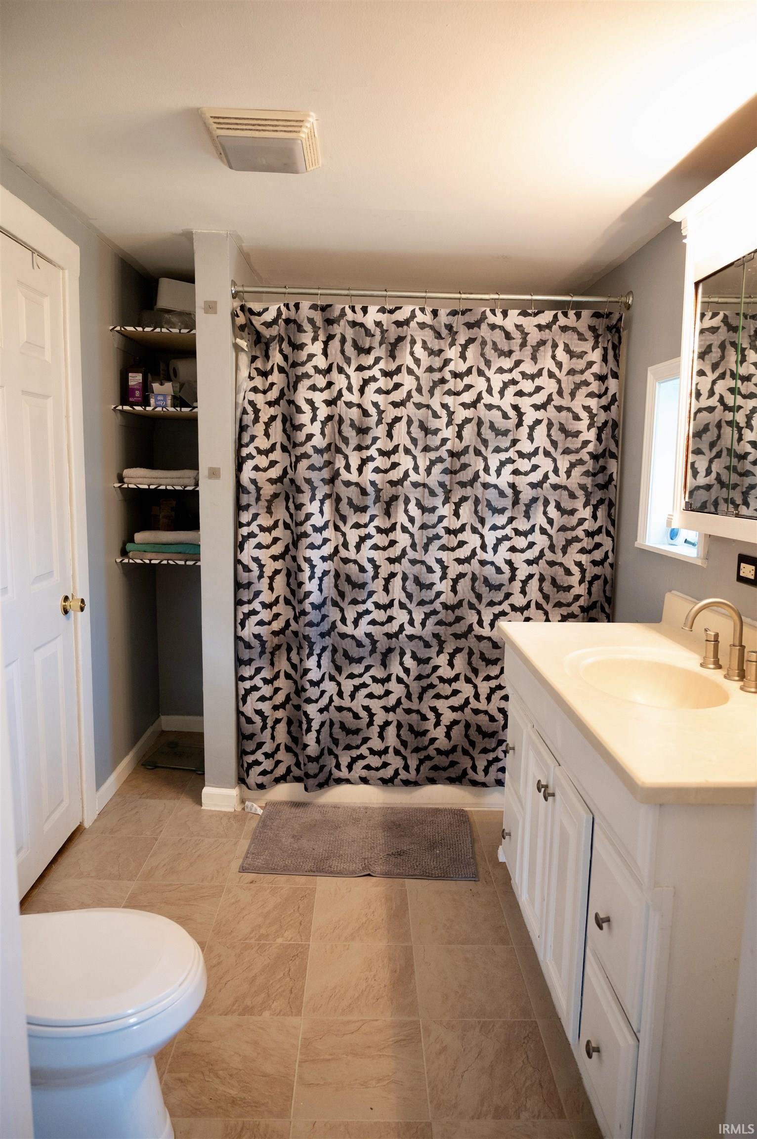 Photo 9 of 218 Kenyon Avenue