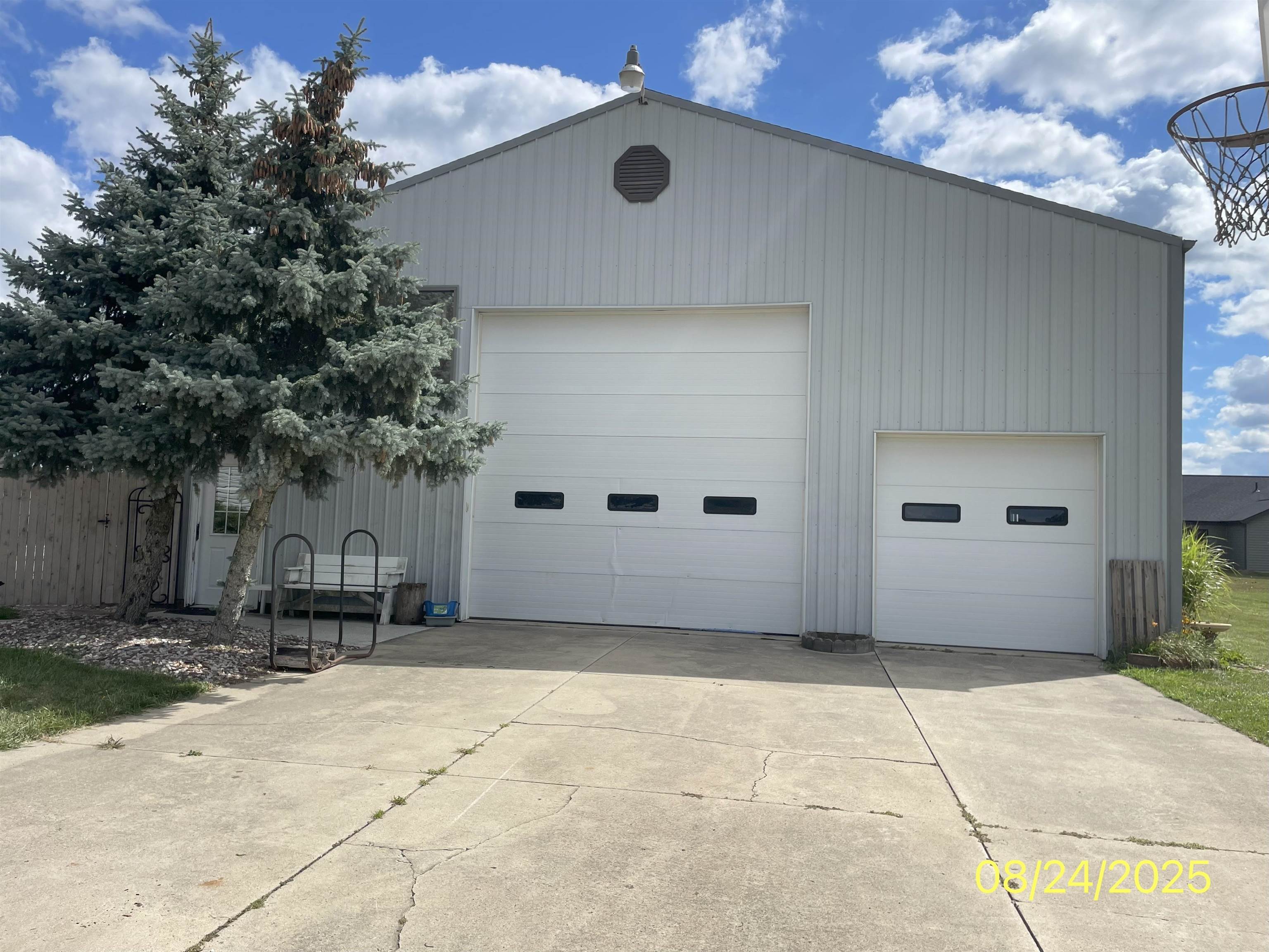 Photo 3 of 8130 Schwartz Road