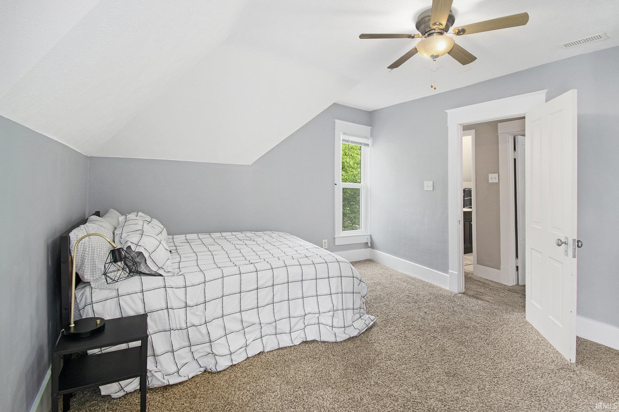 Photo 15 of 523 S Union Street