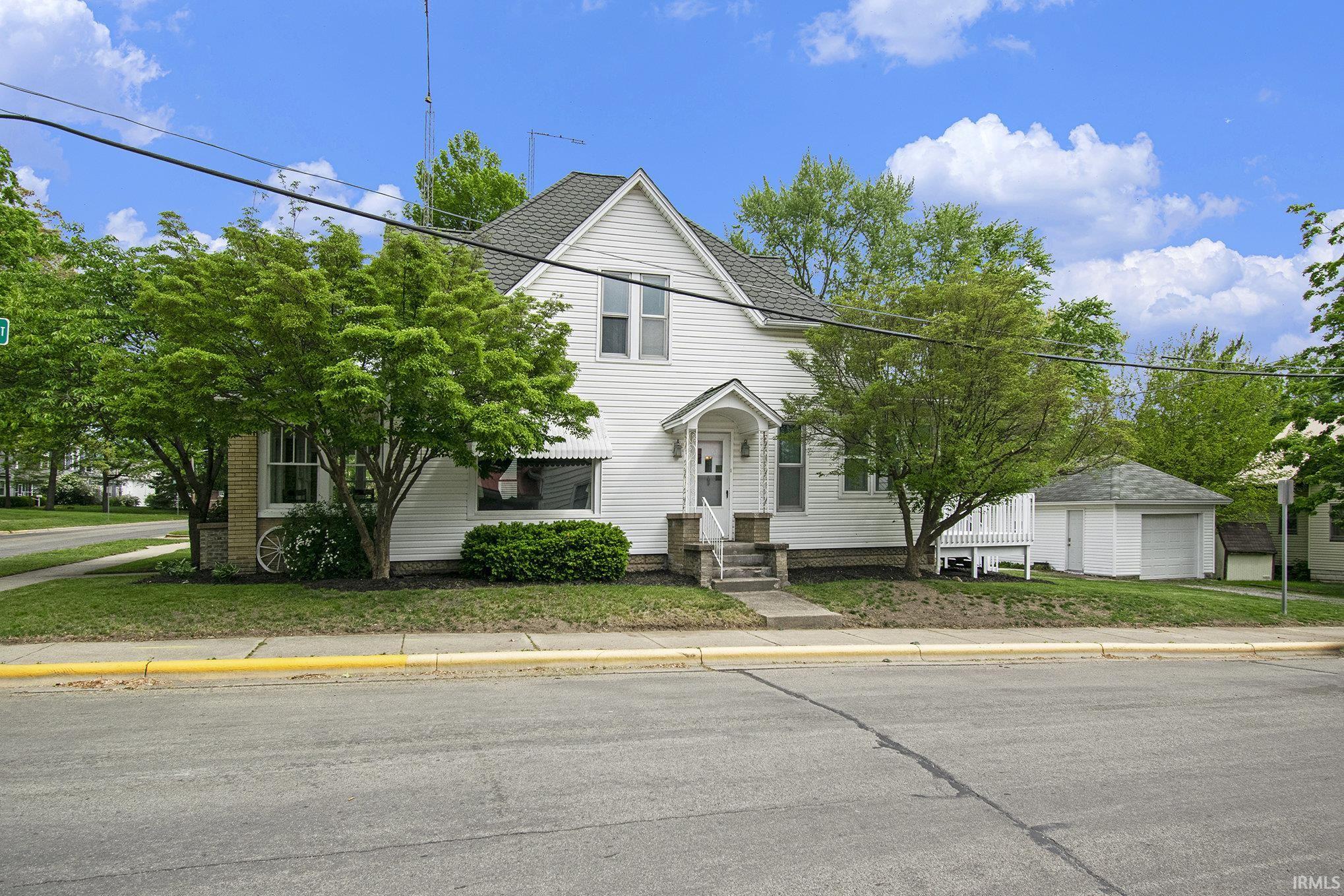 Photo 20 of 523 S Union Street