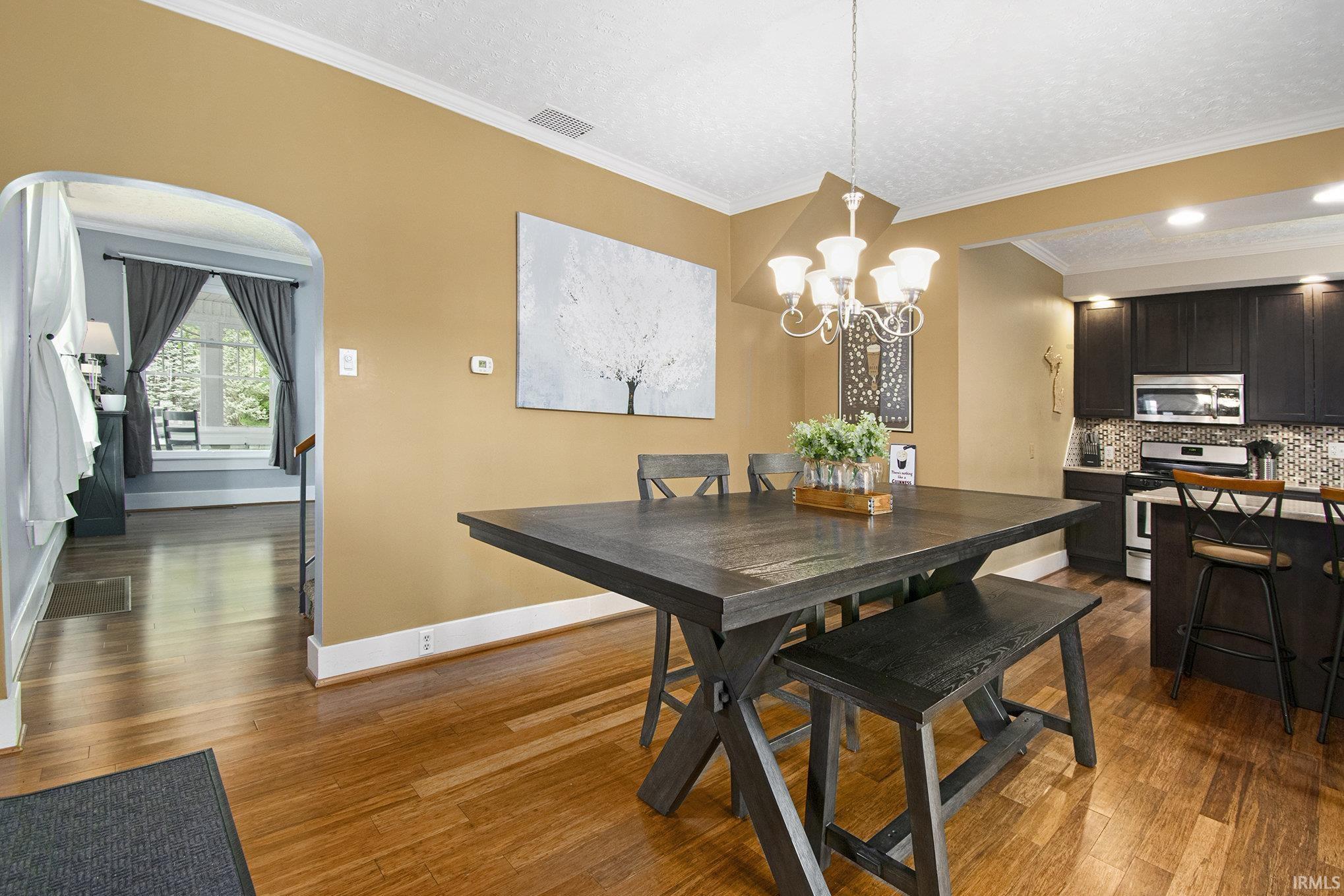 Photo 6 of 523 S Union Street