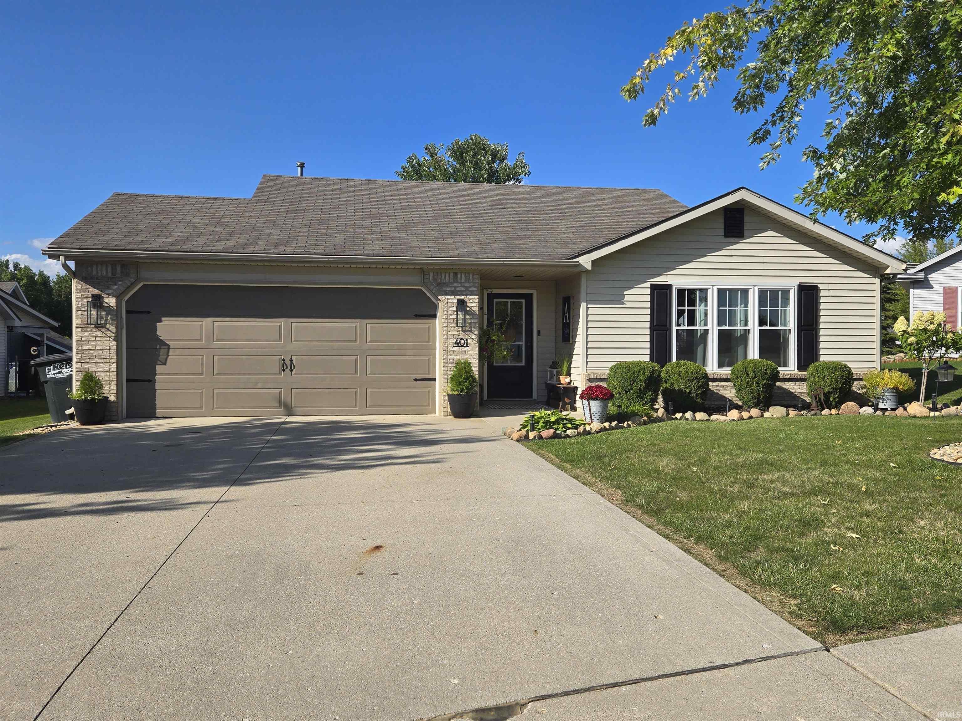 401 Rivercrest Court