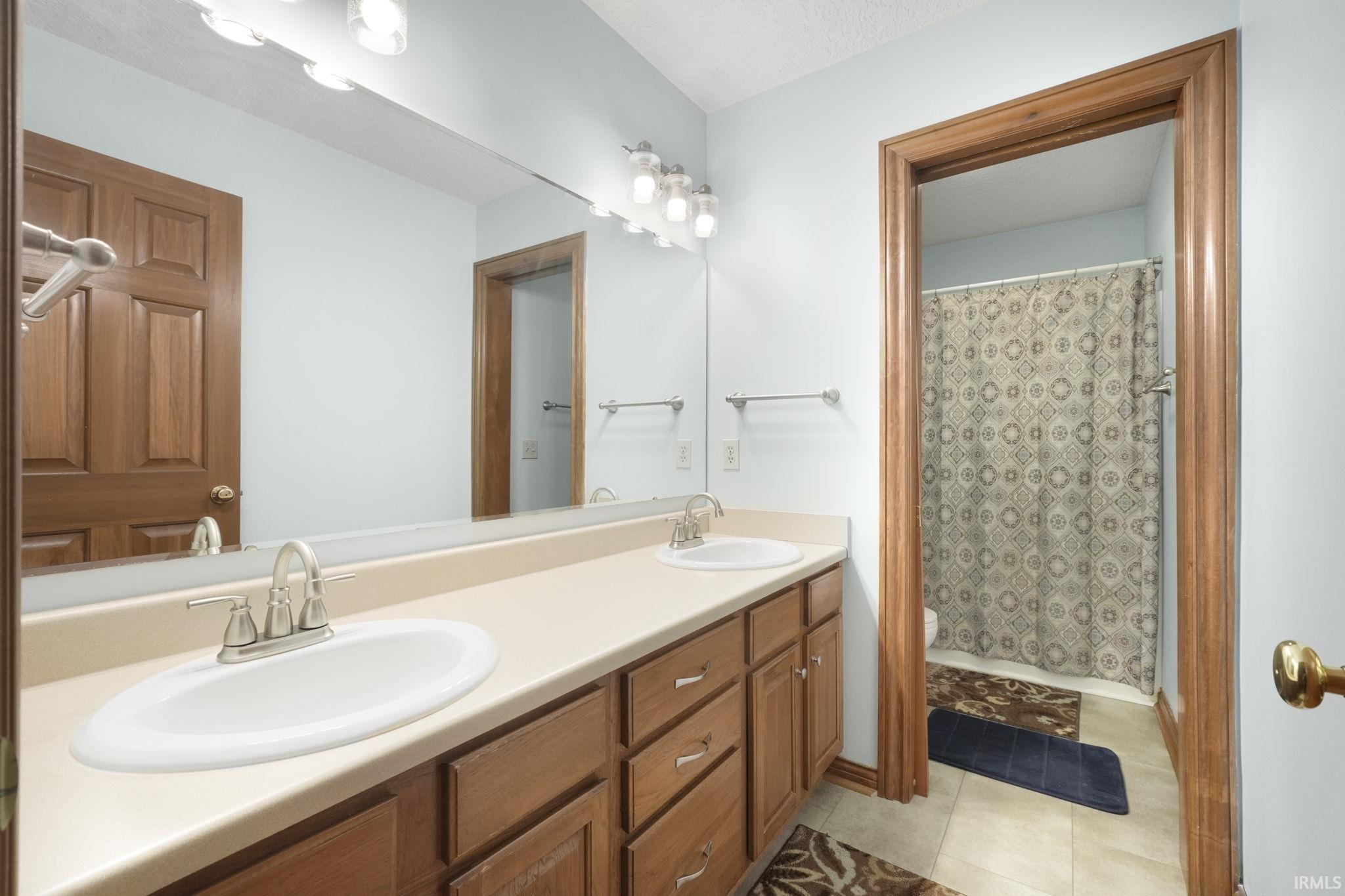 Photo 14 of 5916 Chase Creek Court