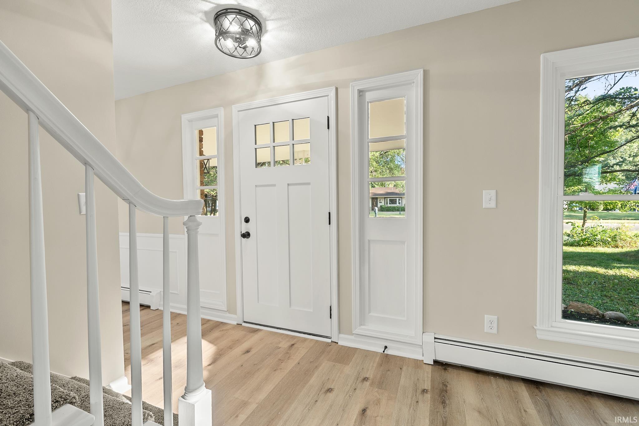 Photo 2 of 1710 Richfield Drive