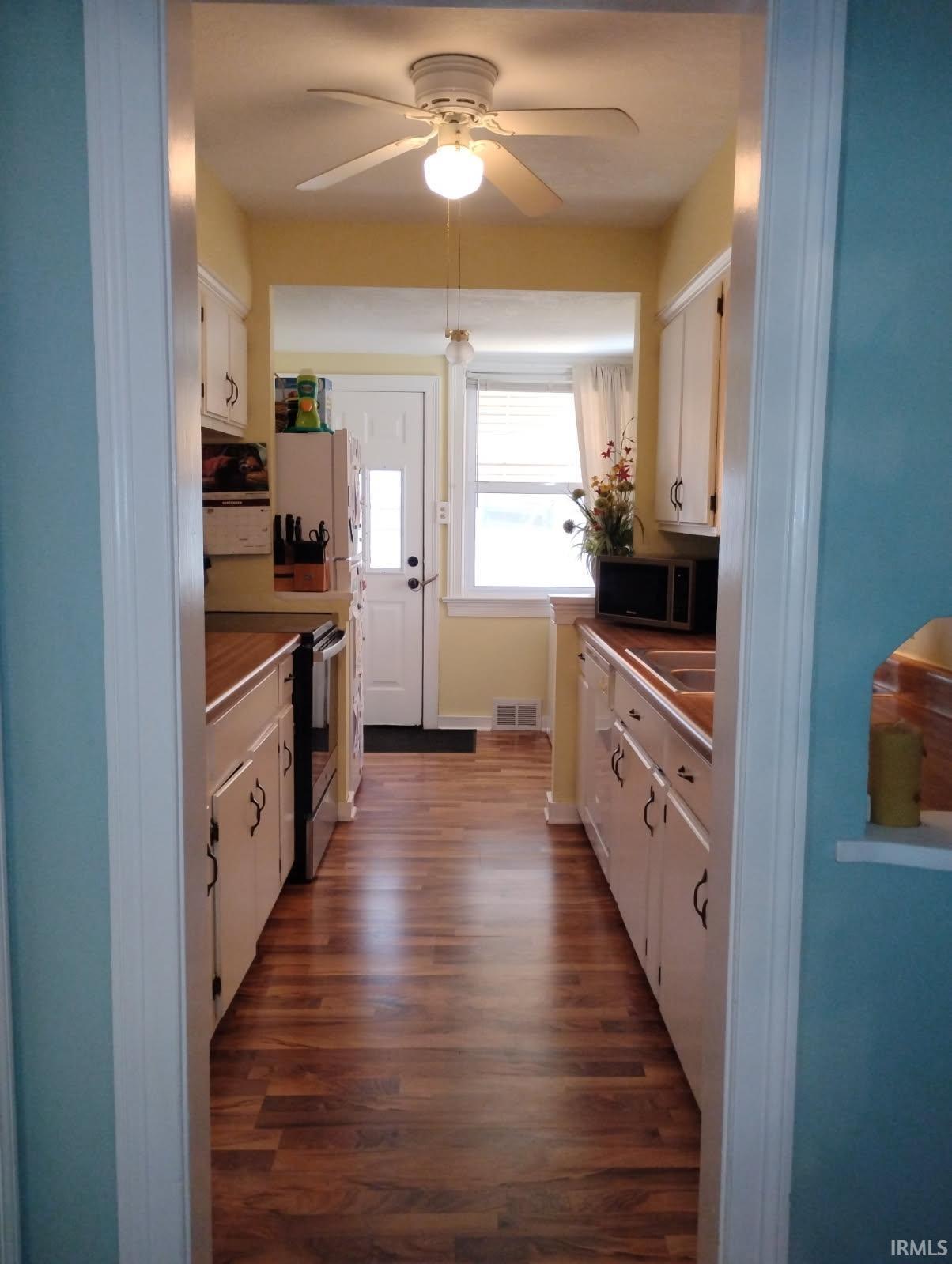 Photo 13 of 2137 Owaissa Way