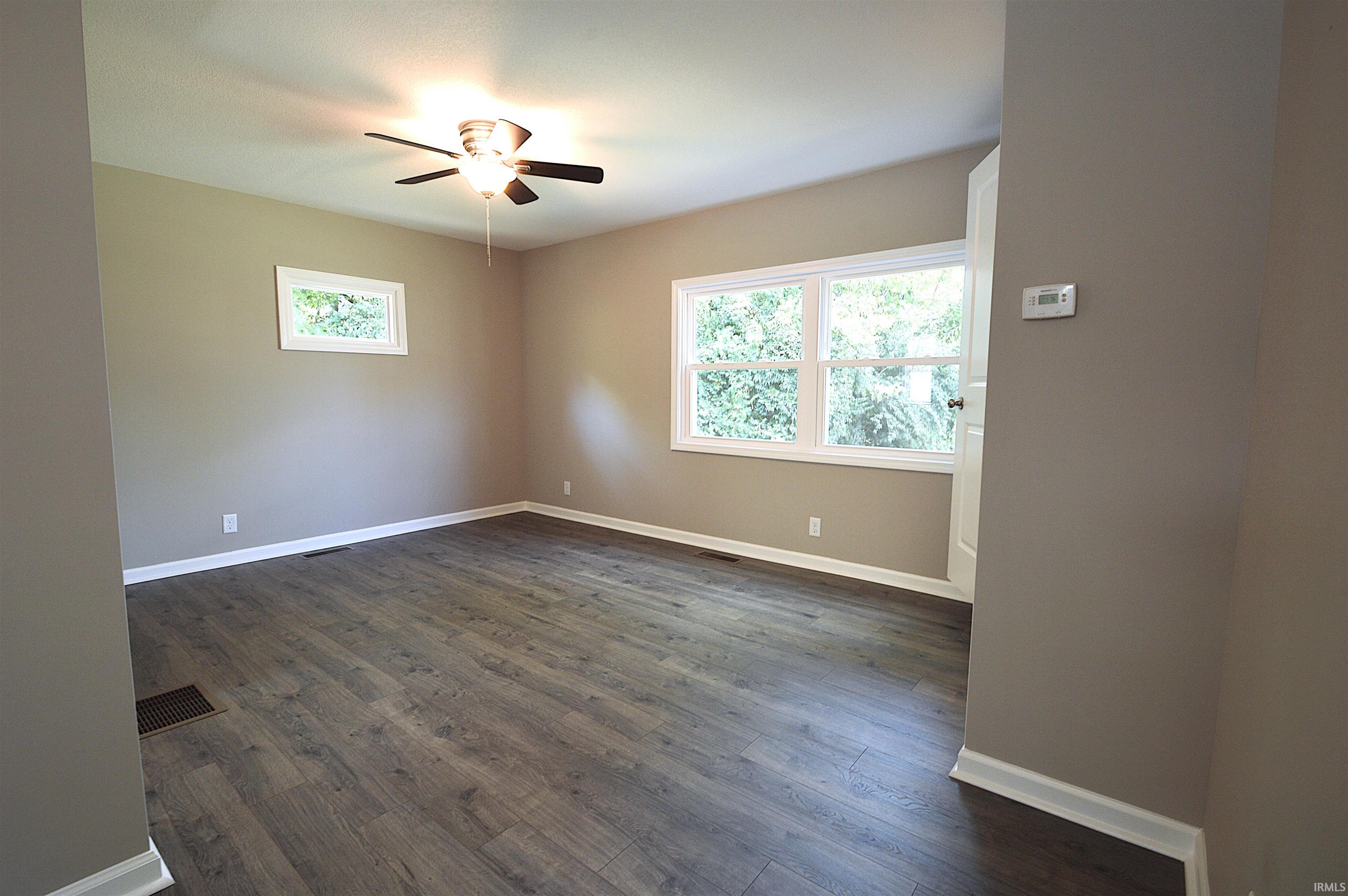 Photo 5 of 423 Mildred Avenue