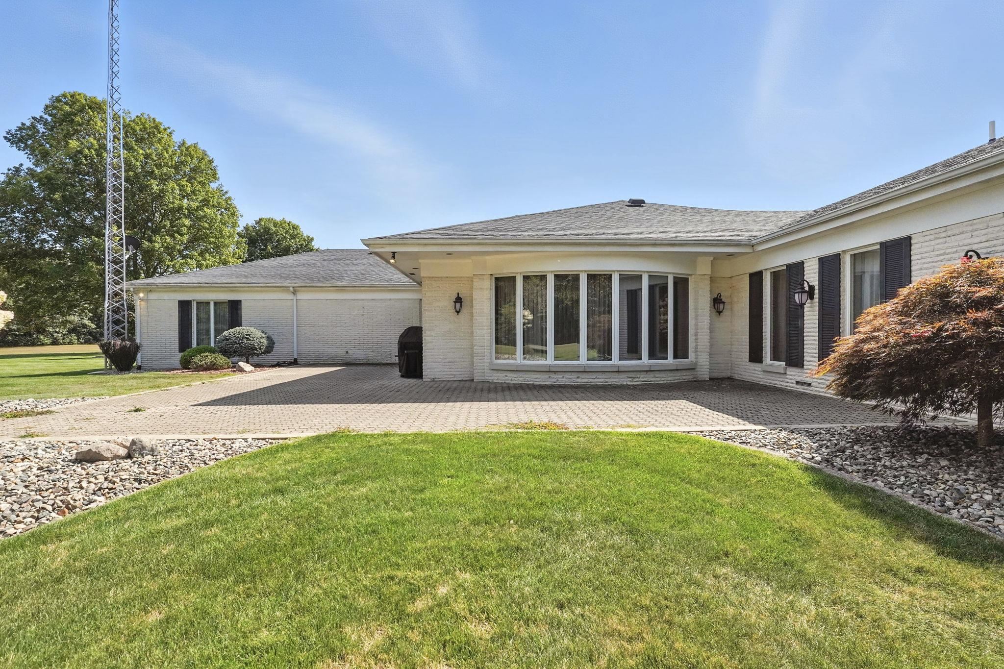 Photo 23 of 1070 W 100 N