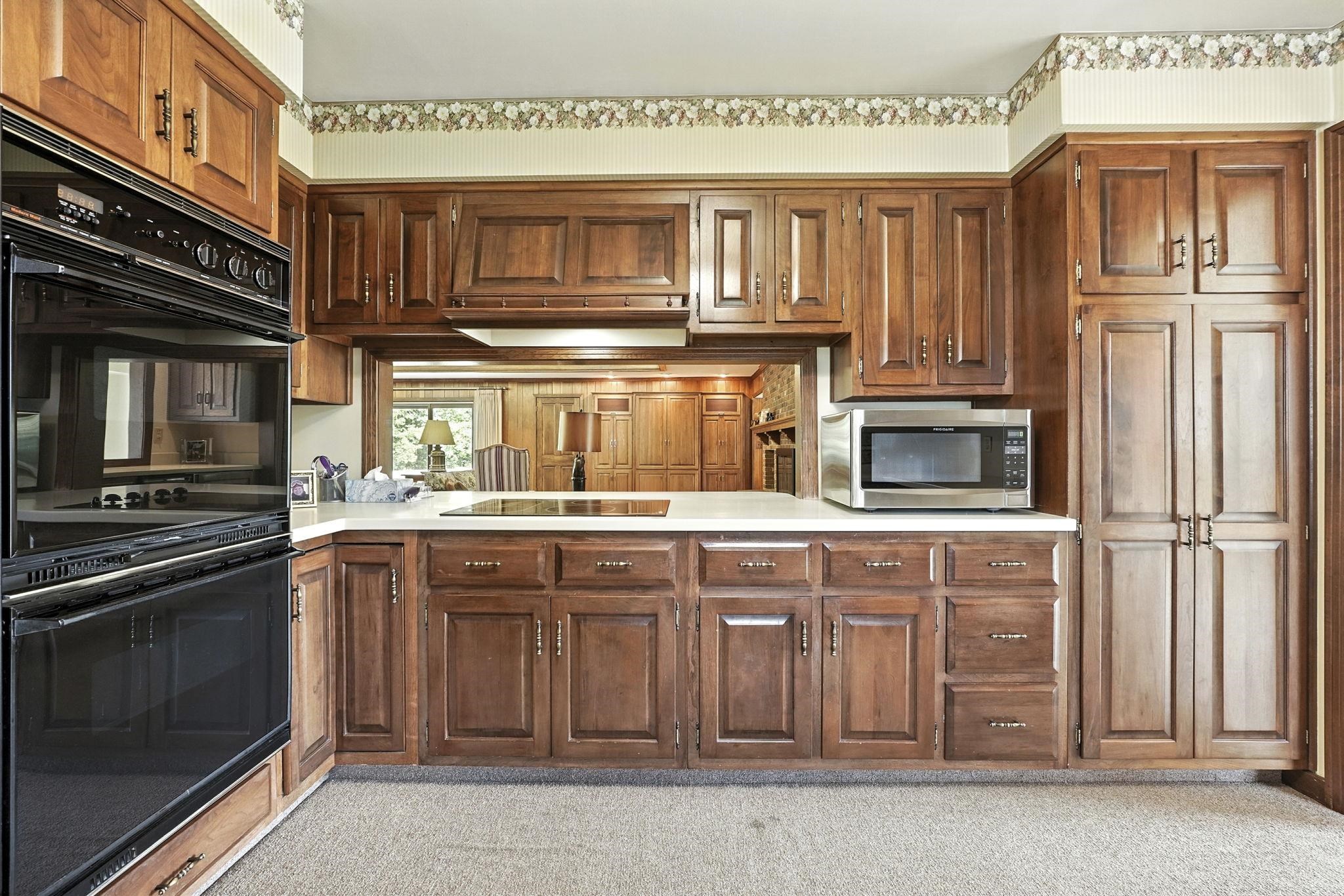 Photo 8 of 1070 W 100 N